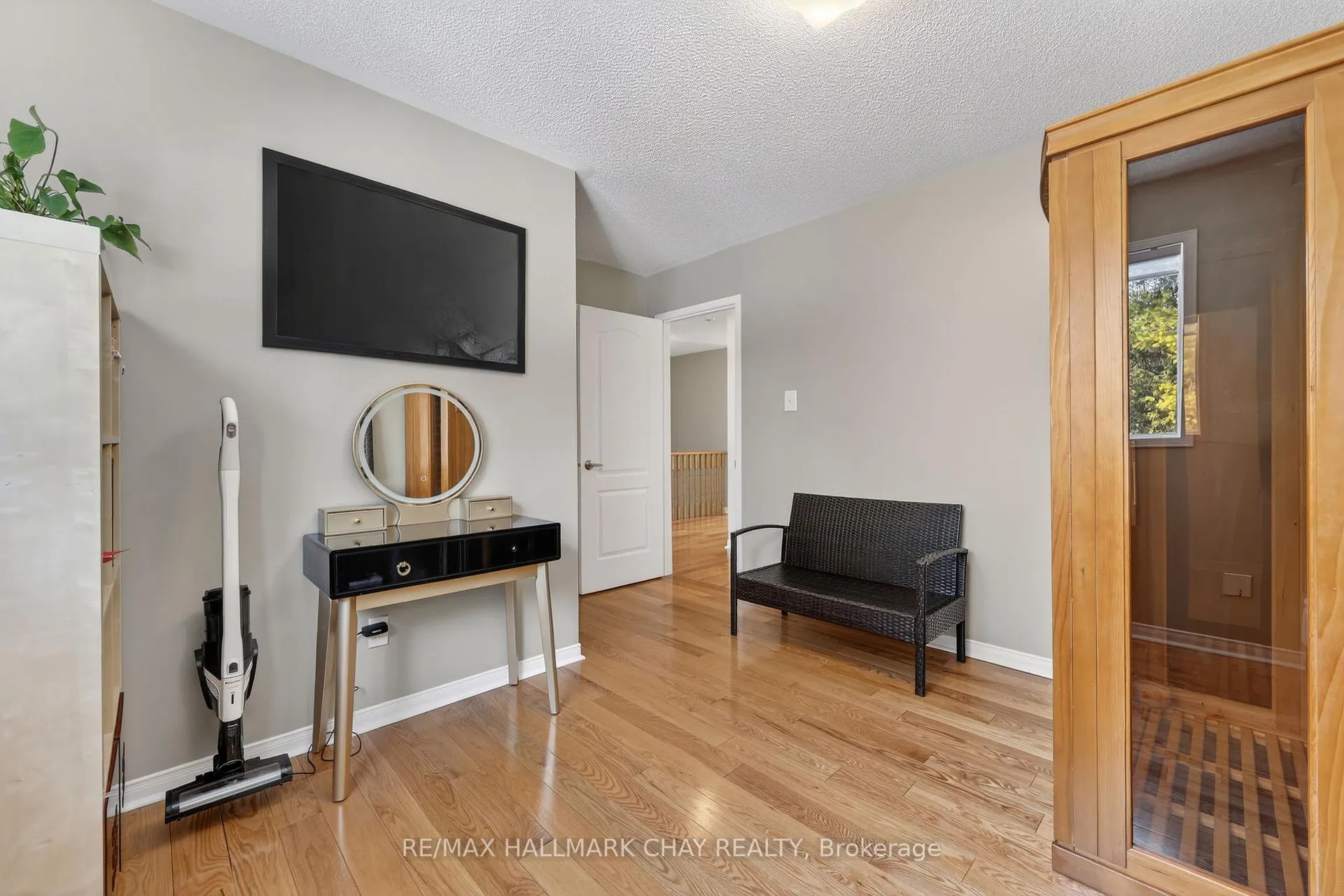 Photo 24 of 87 Truax Crescent, Essa, Angus — HOMEH