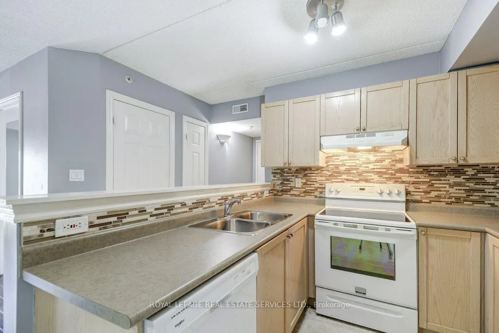 Photo 15 of Unit 210, 2065 Appleby Line, Burlington, Uptown — HOMEH