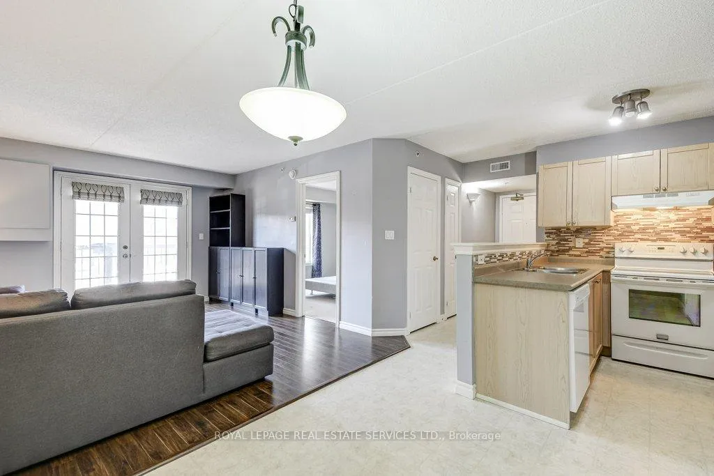 Photo 25 of Unit 210, 2065 Appleby Line, Burlington, Uptown — HOMEH