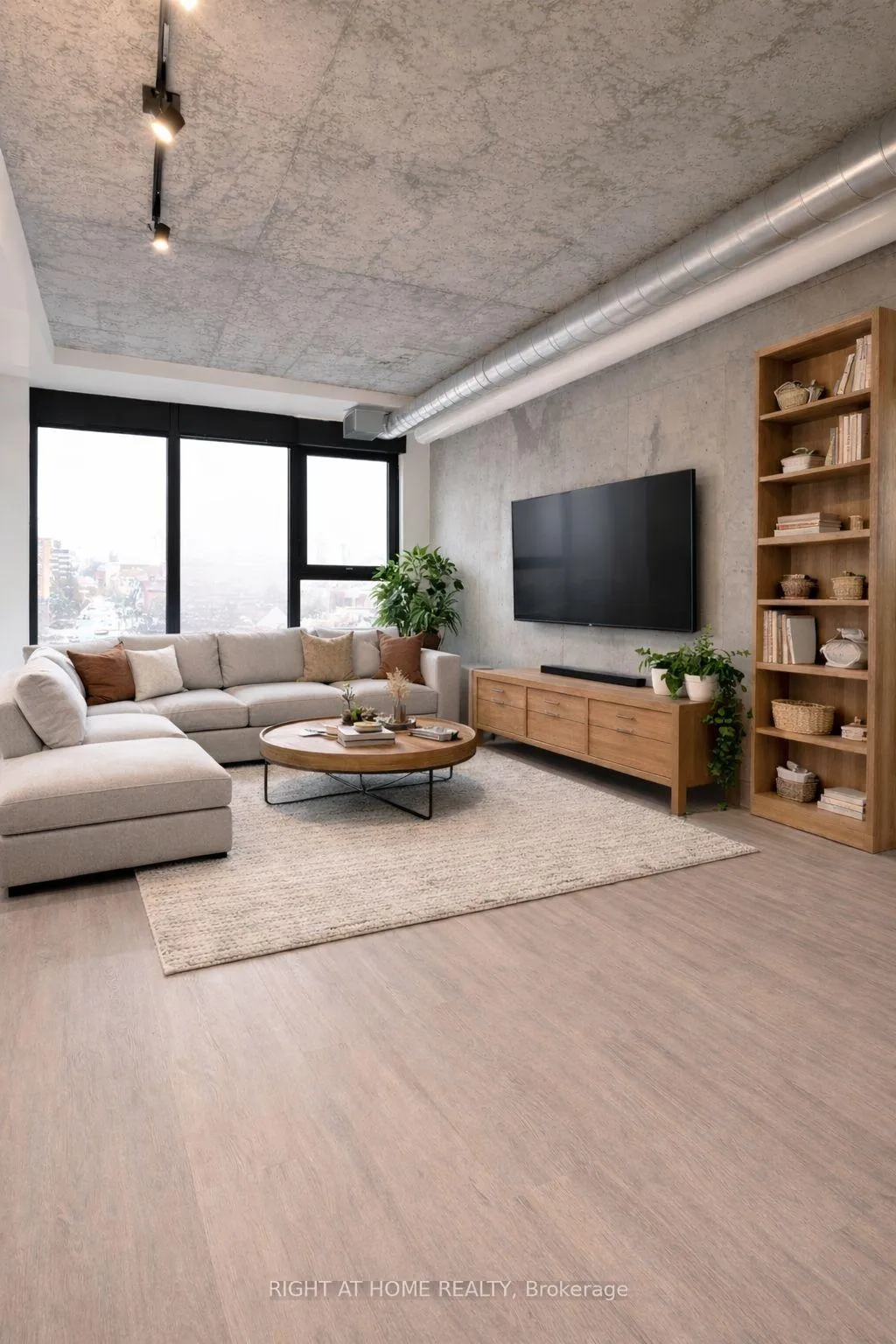 Photo 2 of Unit 207, 10 James Street, Ottawa, Ottawa Centre — HOMEH