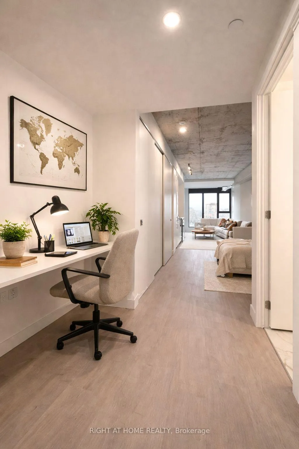Photo 5 of Unit 207, 10 James Street, Ottawa, Ottawa Centre — HOMEH