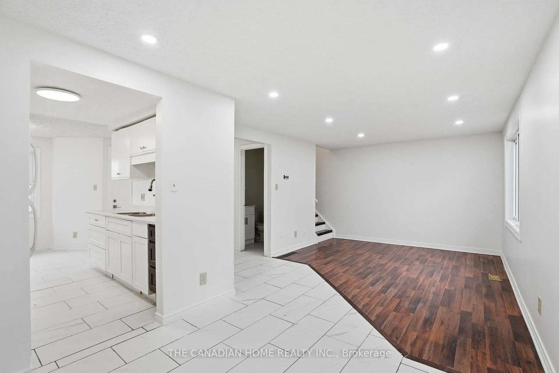 Photo 11 of 61 Freeman Crescent, Norfolk, Simcoe — HOMEH