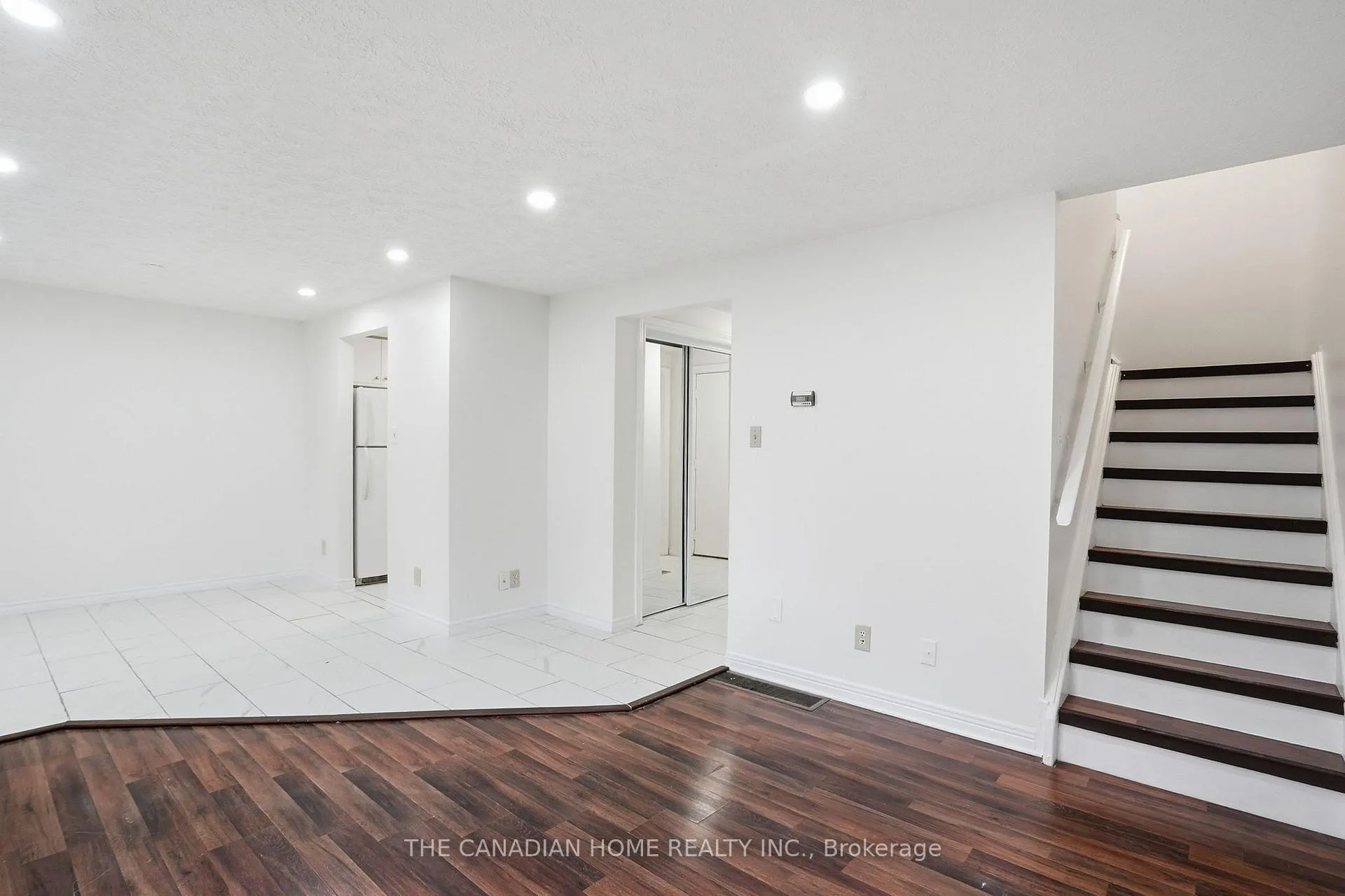 Photo 16 of 61 Freeman Crescent, Norfolk, Simcoe — HOMEH