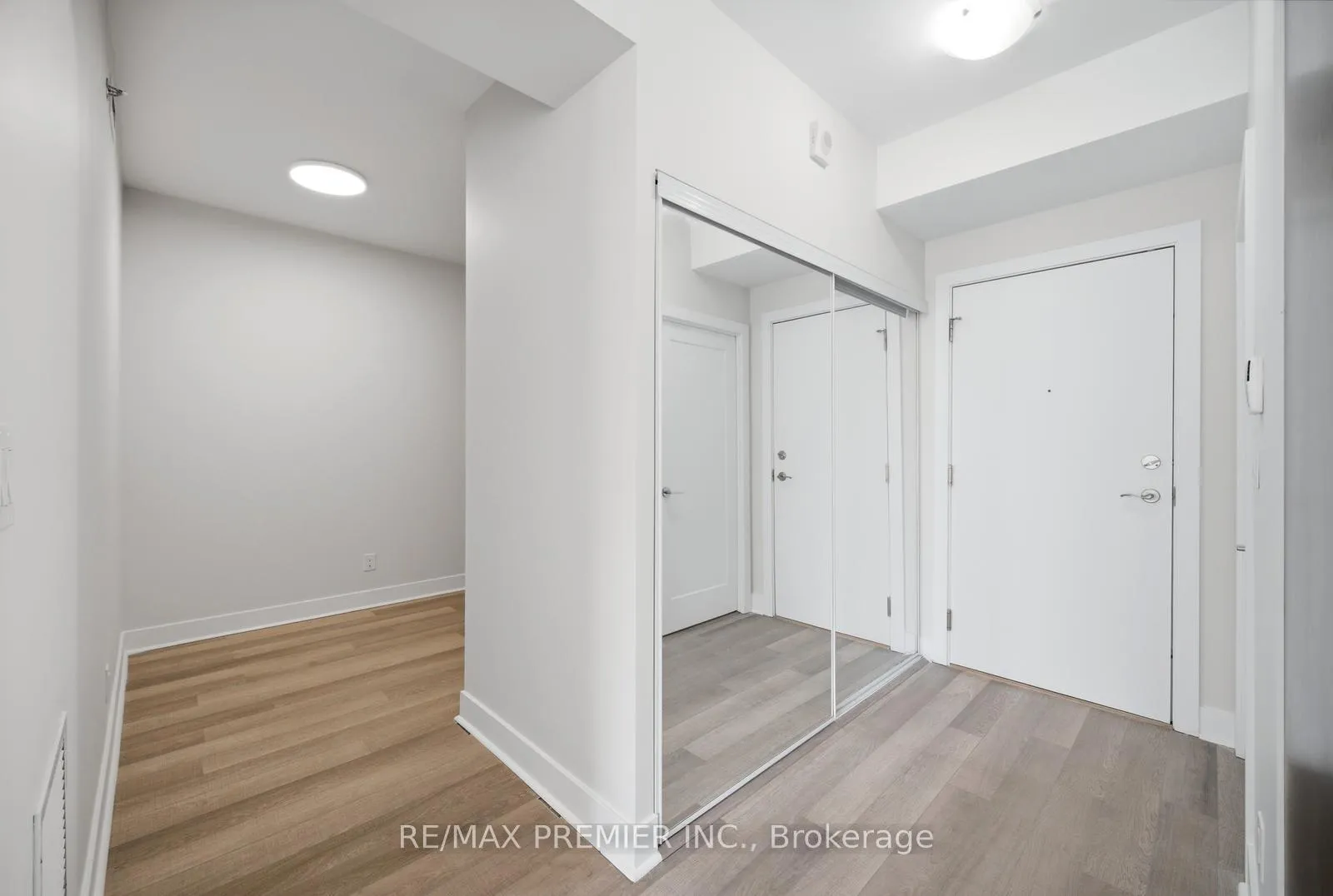 Photo 21 of Unit PH29, 28 Prince Regent Street, Markham, Cathedraltown — HOMEH