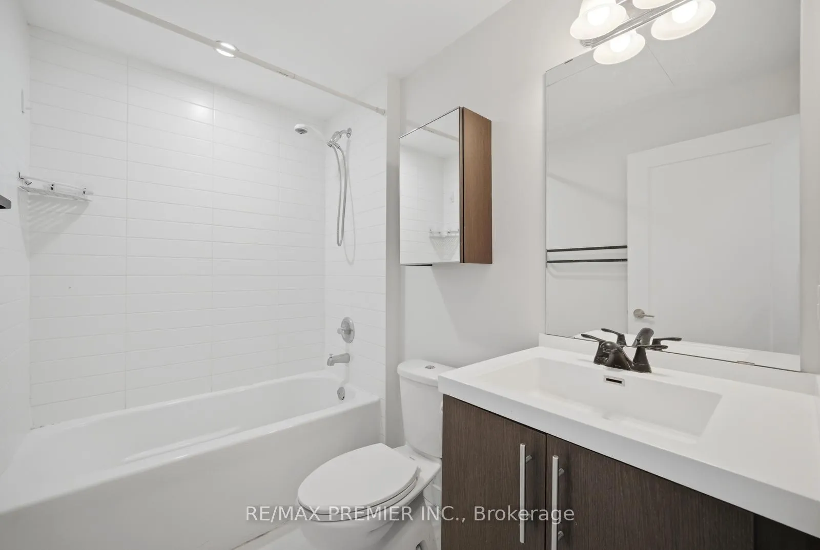 Photo 25 of Unit PH29, 28 Prince Regent Street, Markham, Cathedraltown — HOMEH