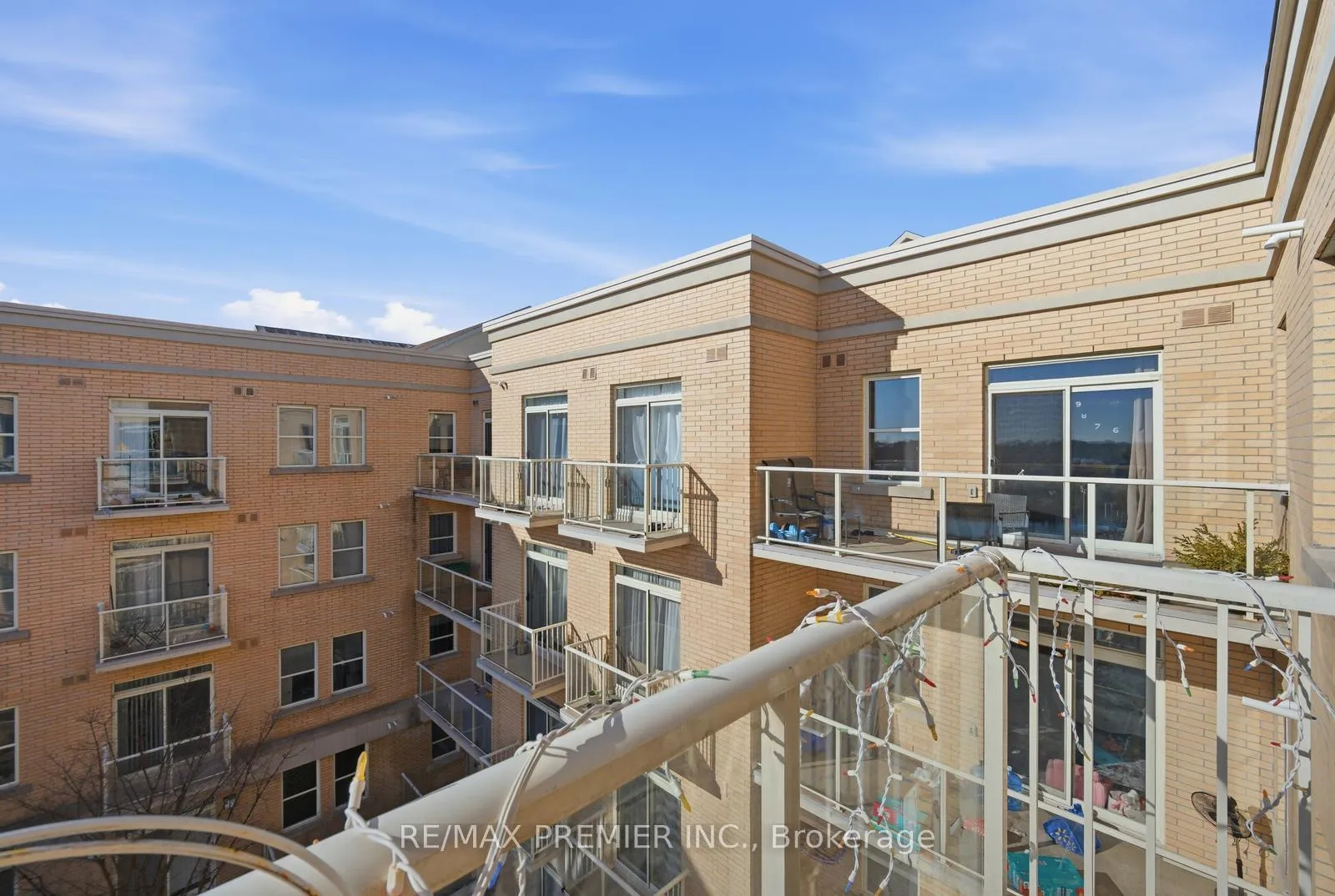 Photo 28 of Unit PH29, 28 Prince Regent Street, Markham, Cathedraltown — HOMEH