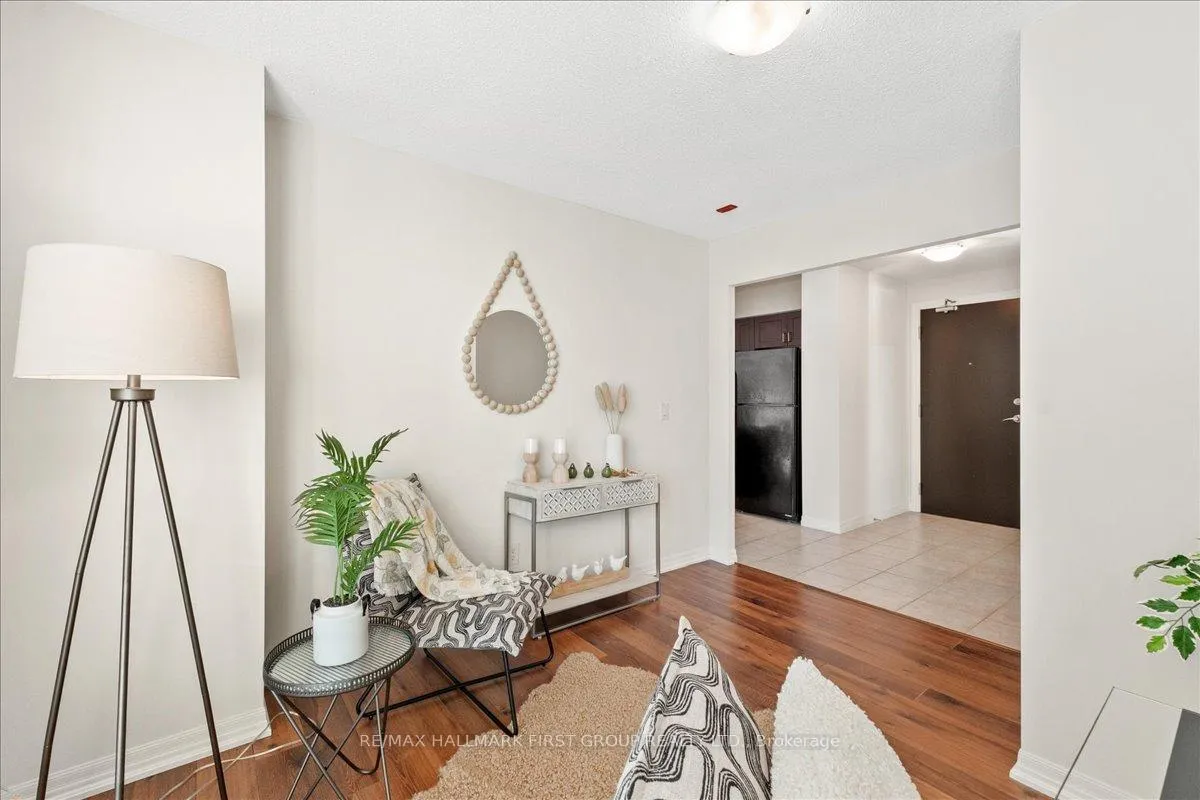 Photo 16 of Unit 303, 1600 Charles Street, Whitby, Port Whitby — HOMEH