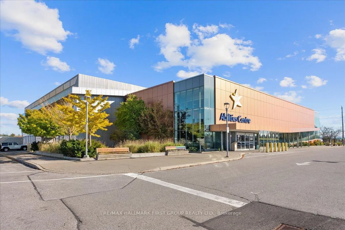 Photo 33 of Unit 303, 1600 Charles Street, Whitby, Port Whitby — HOMEH