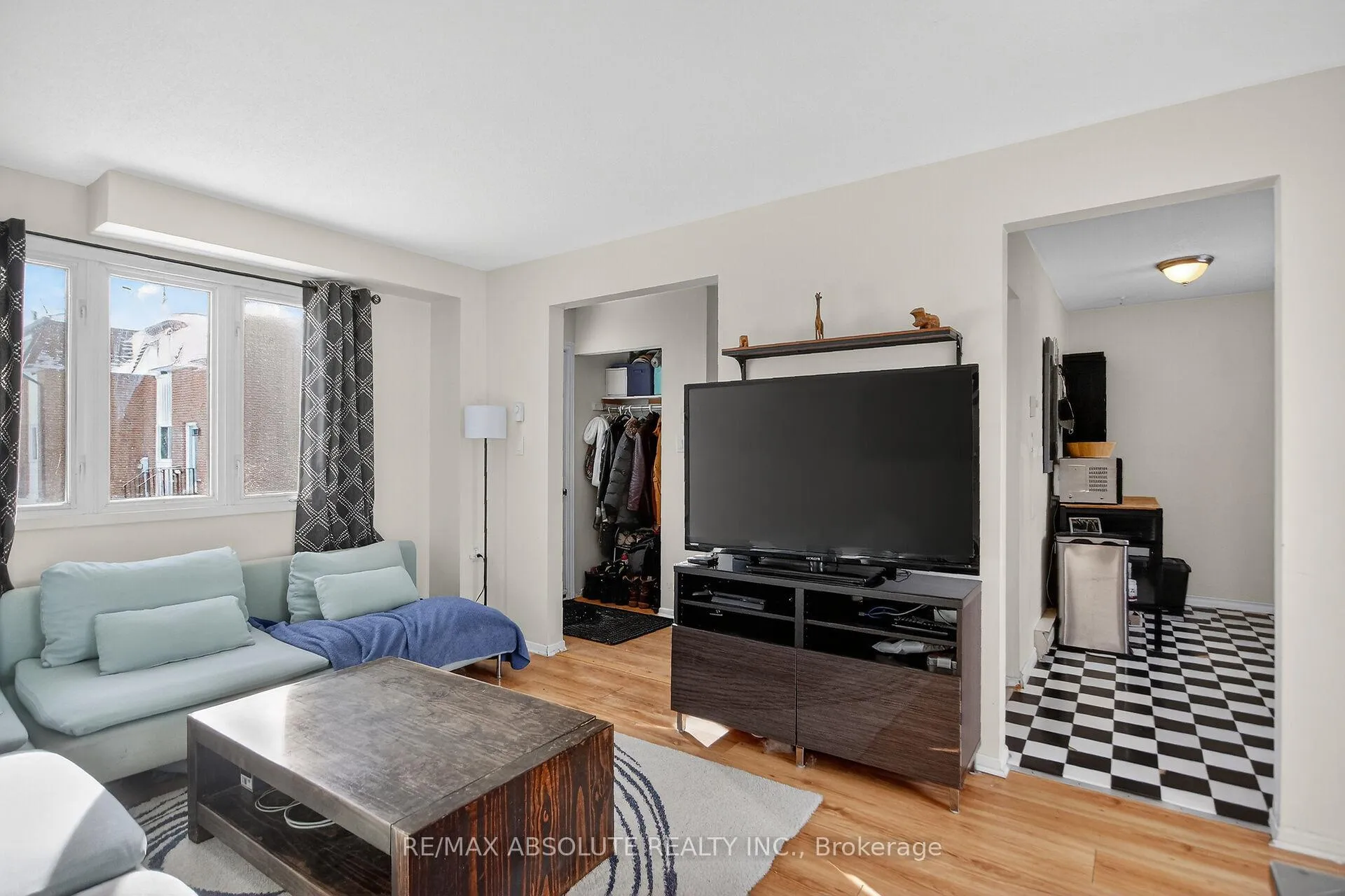 Photo 16 of Unit 12, 68 King Street, Ottawa, Richmond — HOMEH