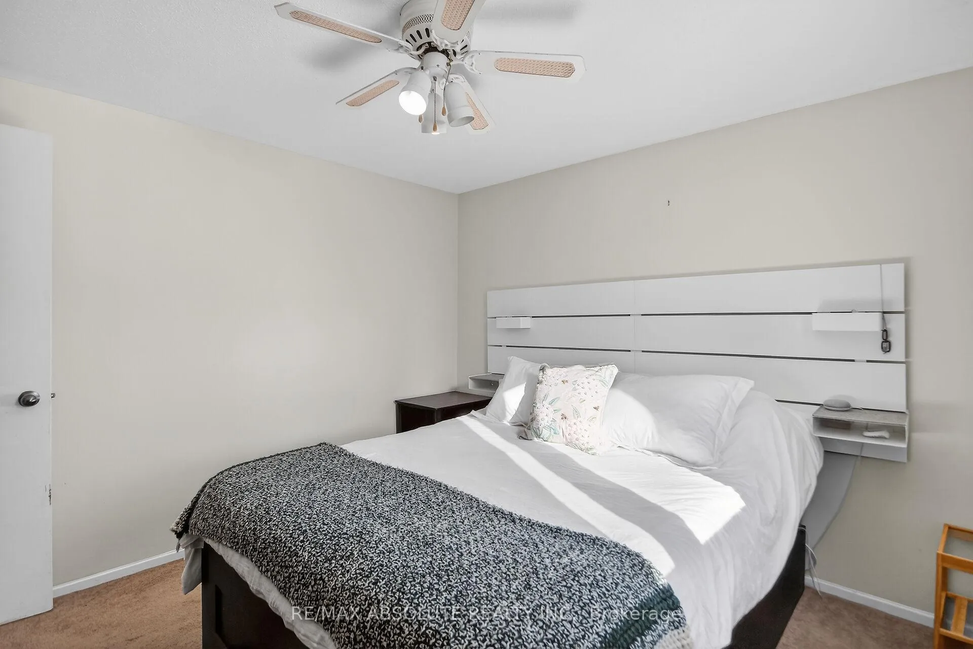 Photo 26 of Unit 12, 68 King Street, Ottawa, Richmond — HOMEH