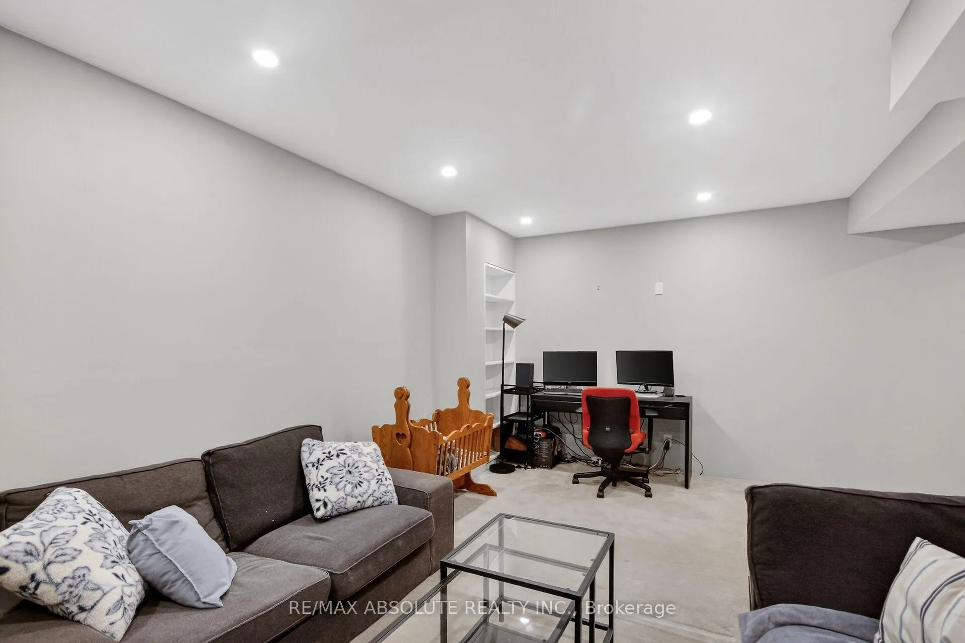 Photo 33 of Unit 12, 68 King Street, Ottawa, Richmond — HOMEH