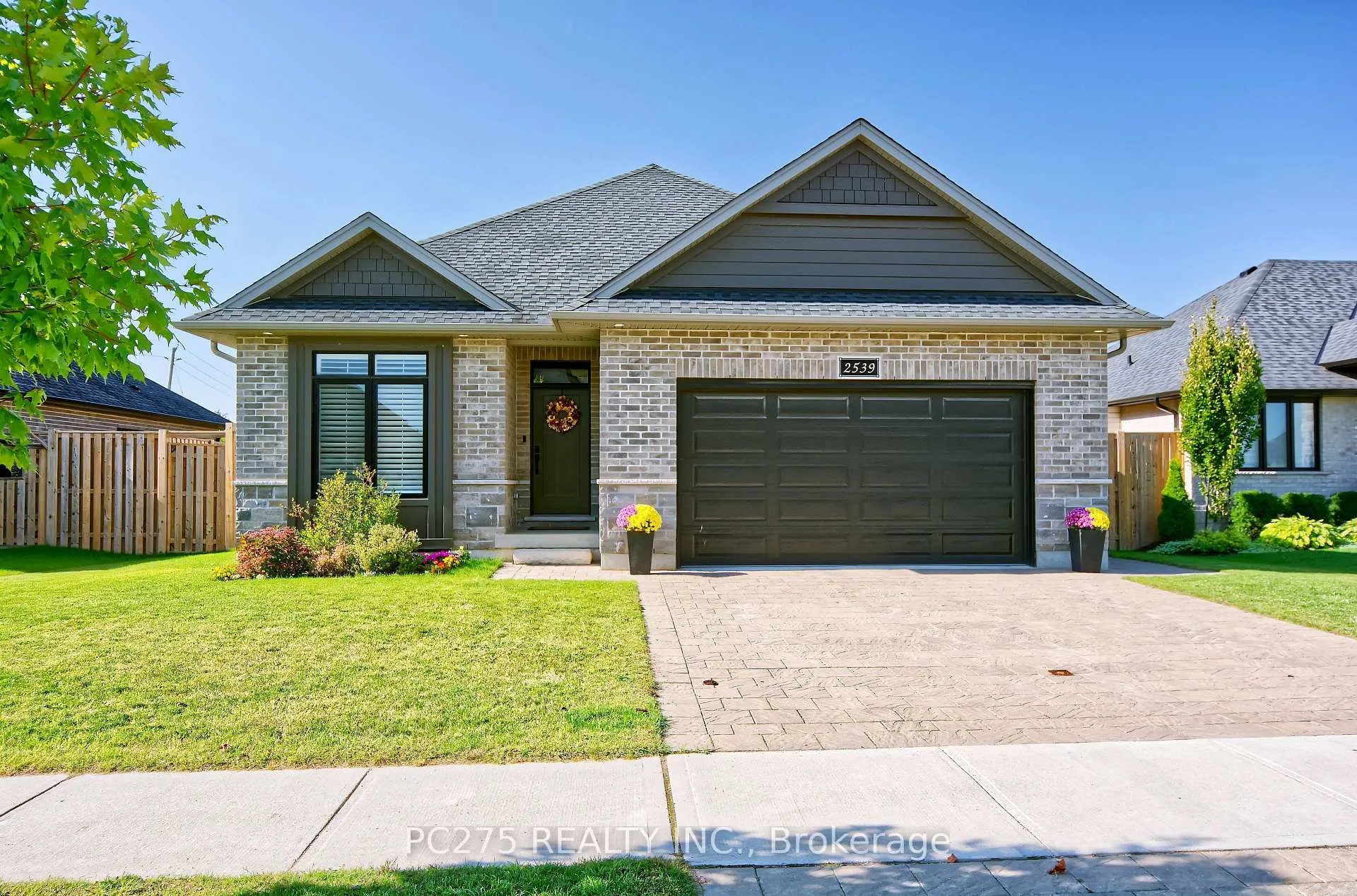 Photo 1 of 2539 Bond Street, Strathroy-Caradoc, Mount Brydges — HOMEH