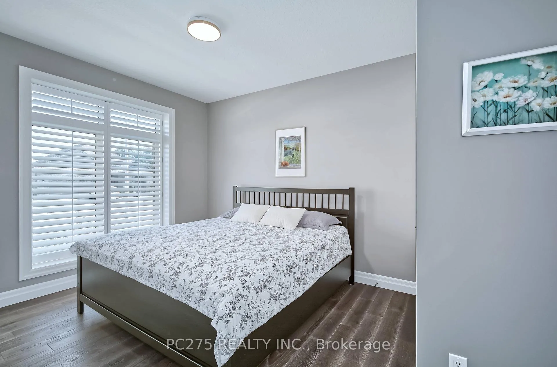 Photo 12 of 2539 Bond Street, Strathroy-Caradoc, Mount Brydges — HOMEH
