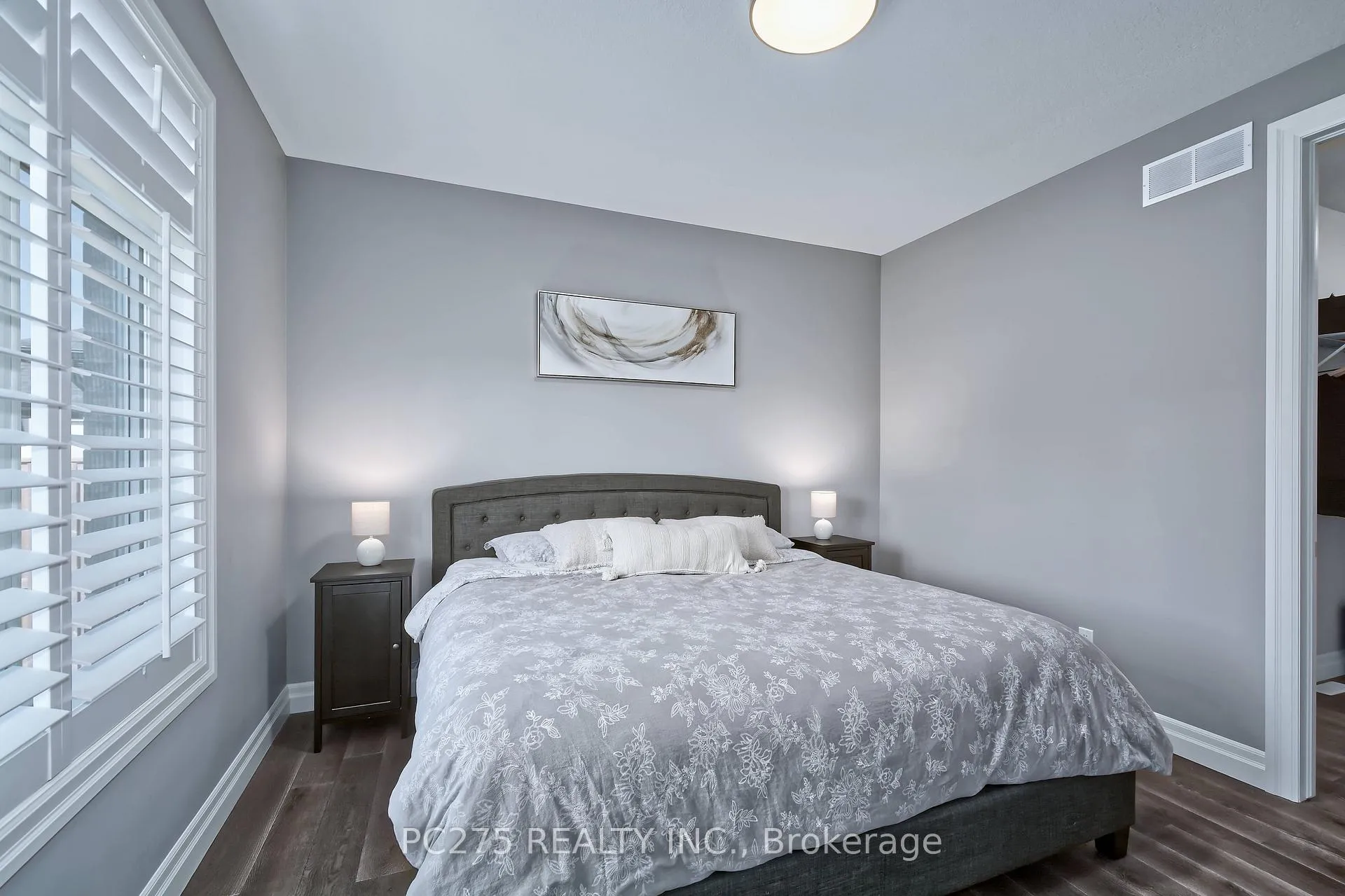 Photo 15 of 2539 Bond Street, Strathroy-Caradoc, Mount Brydges — HOMEH