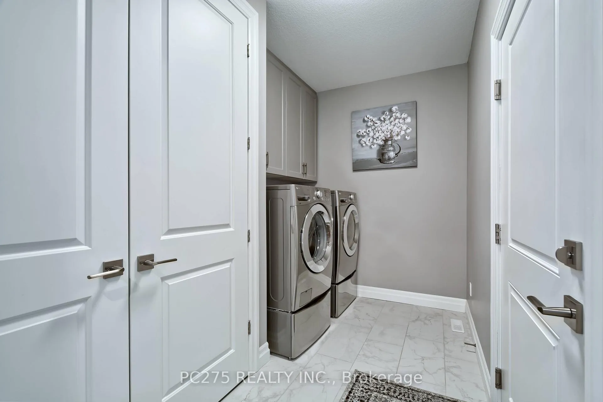 Photo 19 of 2539 Bond Street, Strathroy-Caradoc, Mount Brydges — HOMEH
