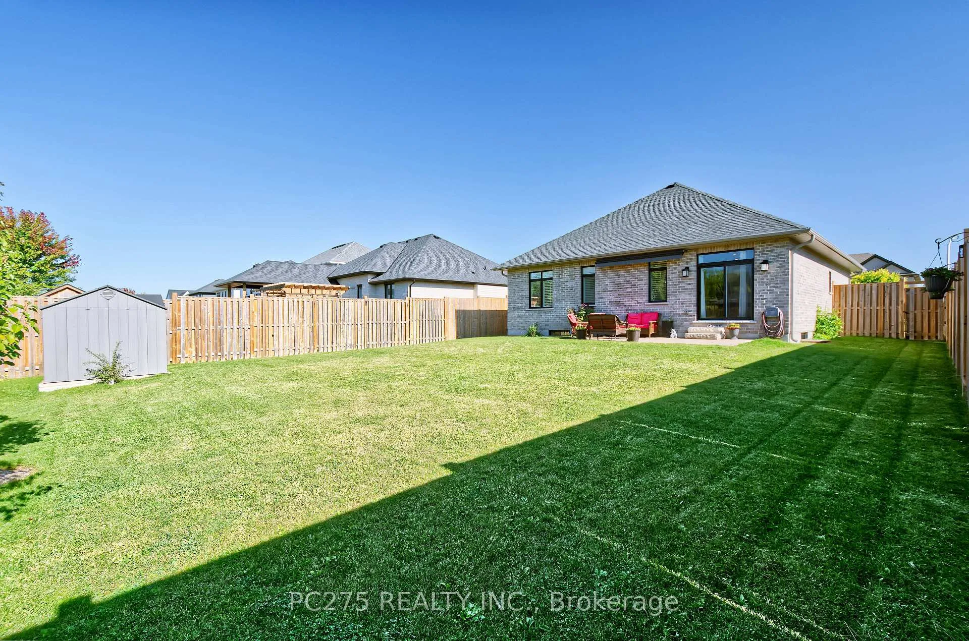Photo 28 of 2539 Bond Street, Strathroy-Caradoc, Mount Brydges — HOMEH