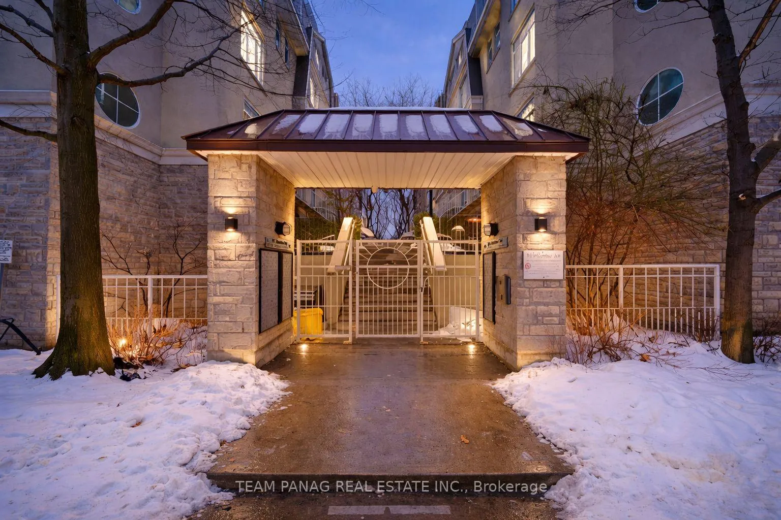 Photo 21 of Unit 132, 28 Stadium Road, Toronto, Niagara — HOMEH