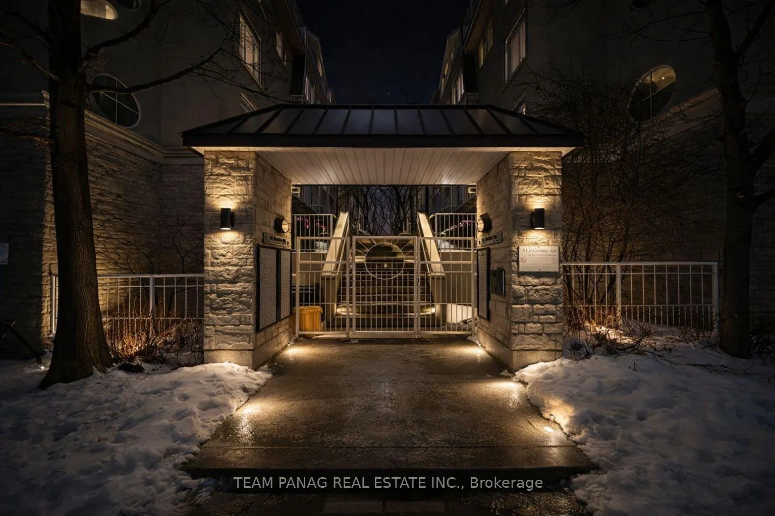 Photo 1 of Unit 132, 28 Stadium Road, Toronto, Niagara — HOMEH