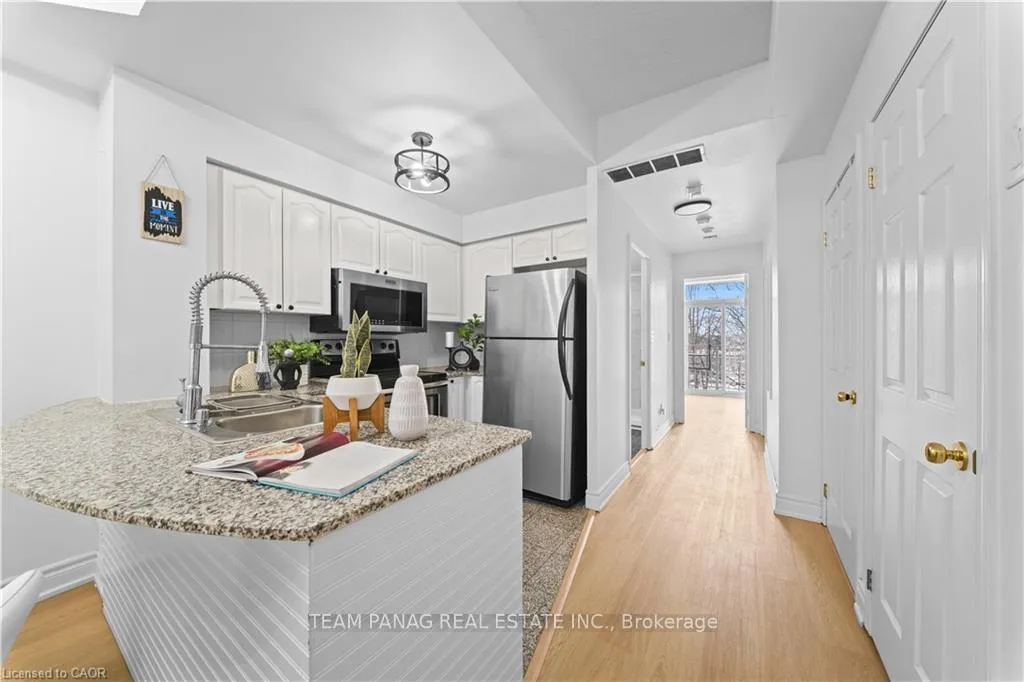 Photo 8 of Unit 132, 28 Stadium Road, Toronto, Niagara — HOMEH