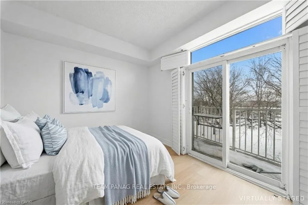 Photo 13 of Unit 132, 28 Stadium Road, Toronto, Niagara — HOMEH