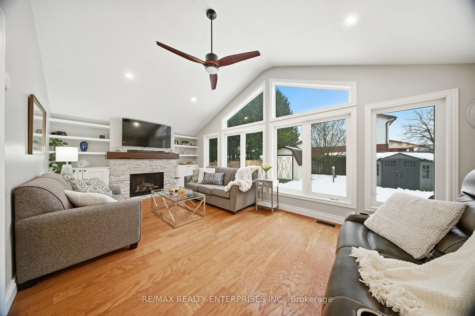 Photo 2 of 328 Burnett Avenue, Cambridge — HOMEH