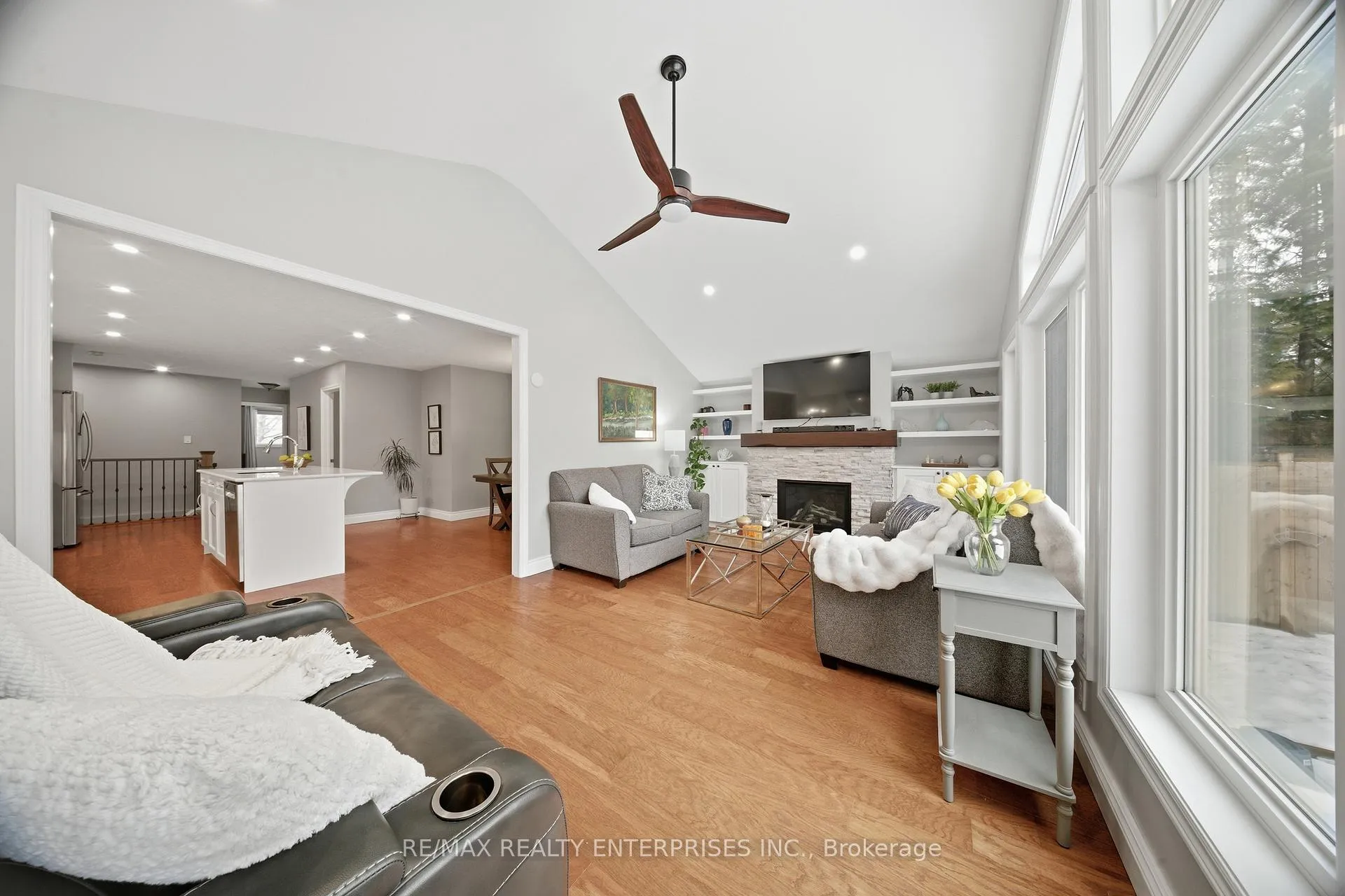 Photo 5 of 328 Burnett Avenue, Cambridge — HOMEH