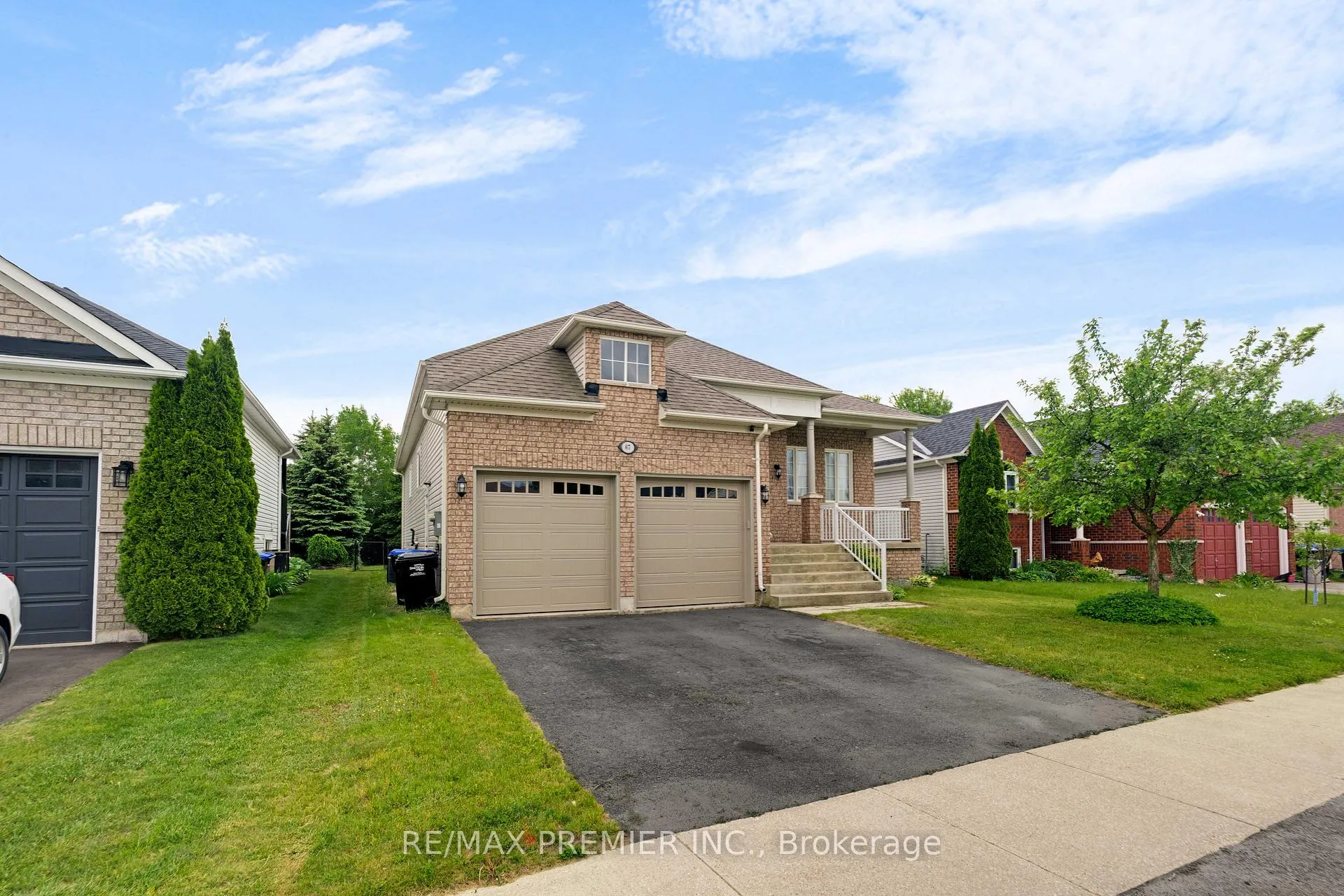 Photo 1 of 67 Meadowlark Boulevard, Wasaga Beach — HOMEH
