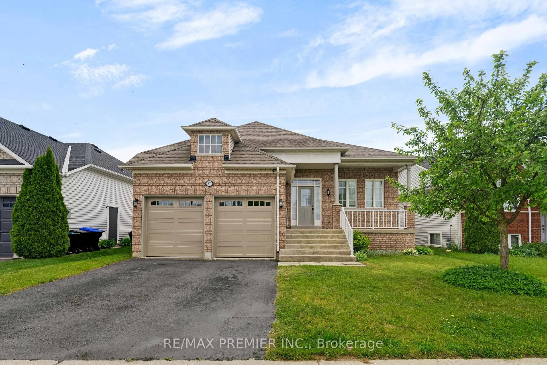 Photo 2 of 67 Meadowlark Boulevard, Wasaga Beach — HOMEH