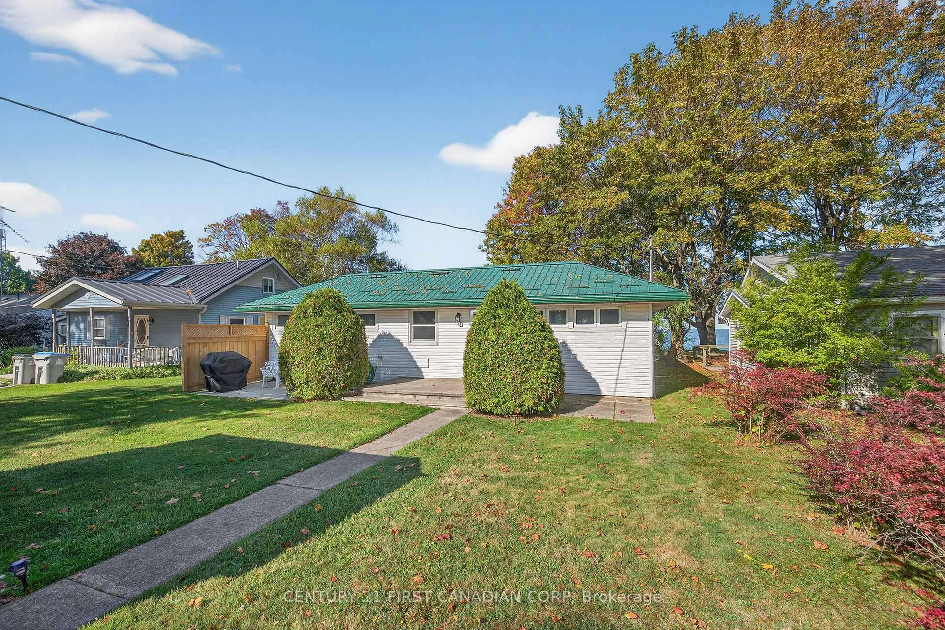Photo 2 of 71825 Sunview Avenue, Bluewater, Hay — HOMEH