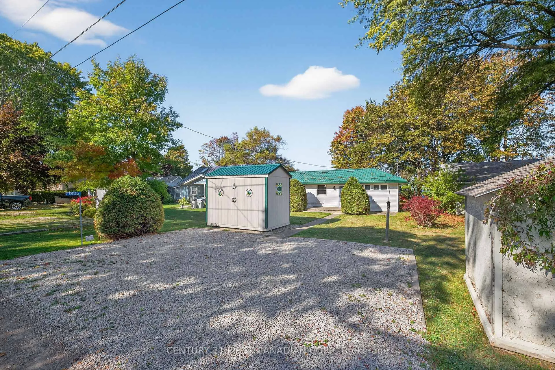Photo 3 of 71825 Sunview Avenue, Bluewater, Hay — HOMEH