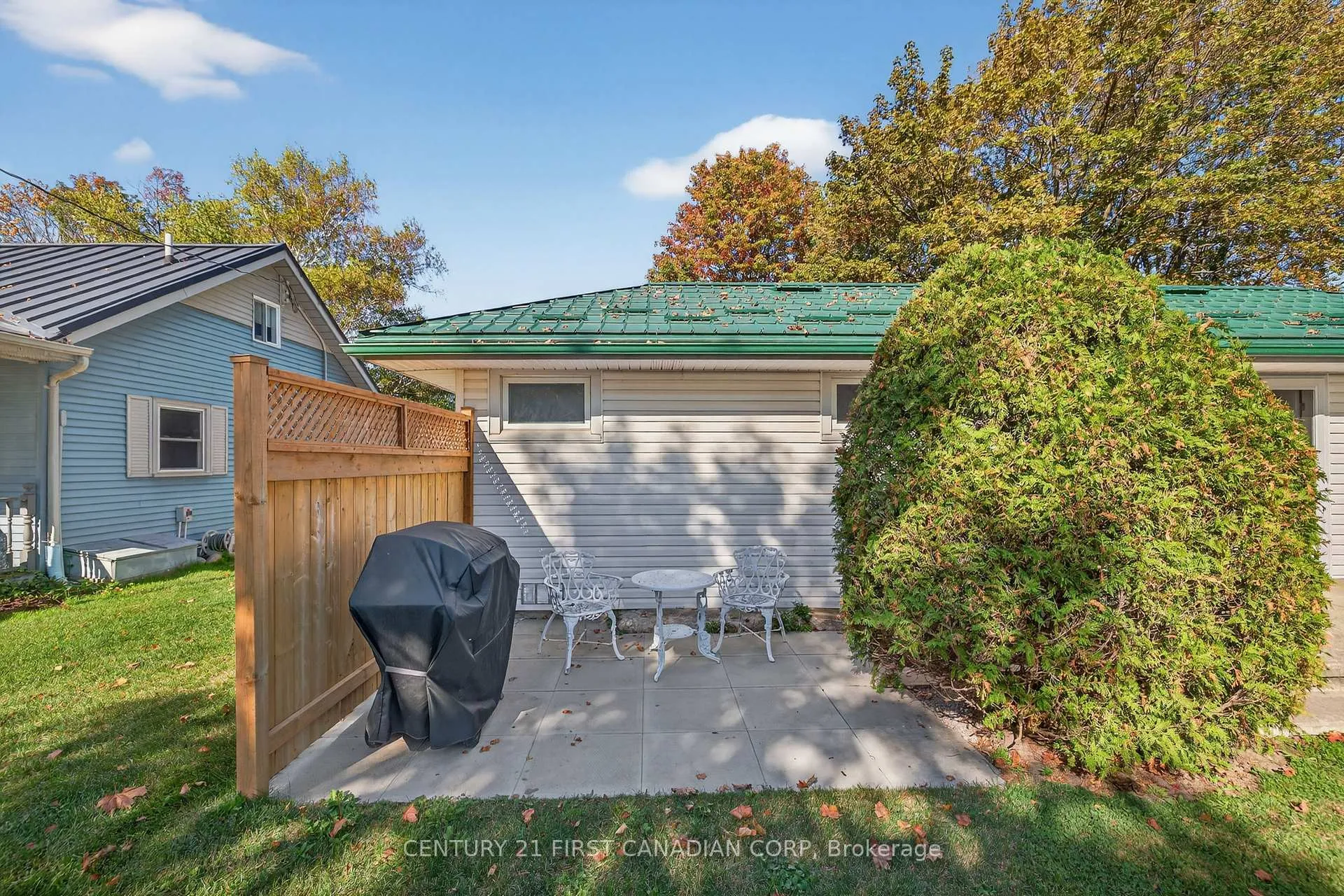 Photo 5 of 71825 Sunview Avenue, Bluewater, Hay — HOMEH