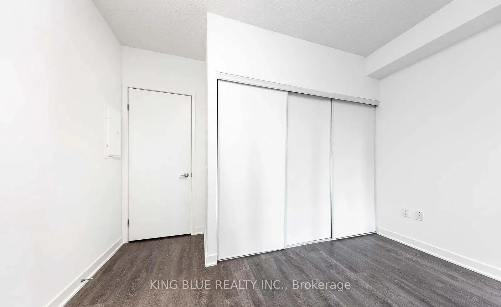 Photo 12 of Unit 625, 115 Blue Jays Way, Toronto, Waterfront Communities — HOMEH