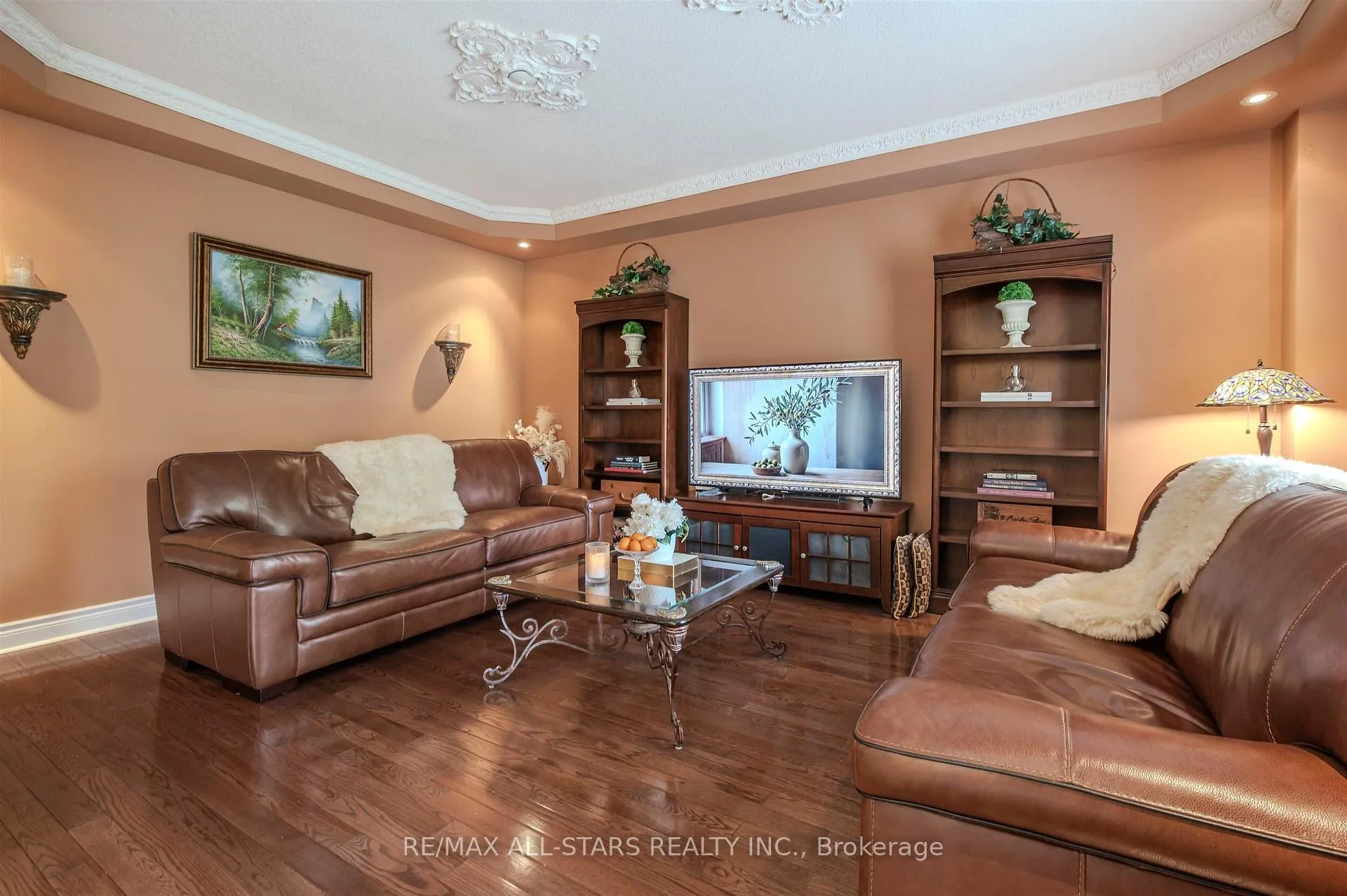 Photo 21 of 125 Second Avenue, Uxbridge — HOMEH