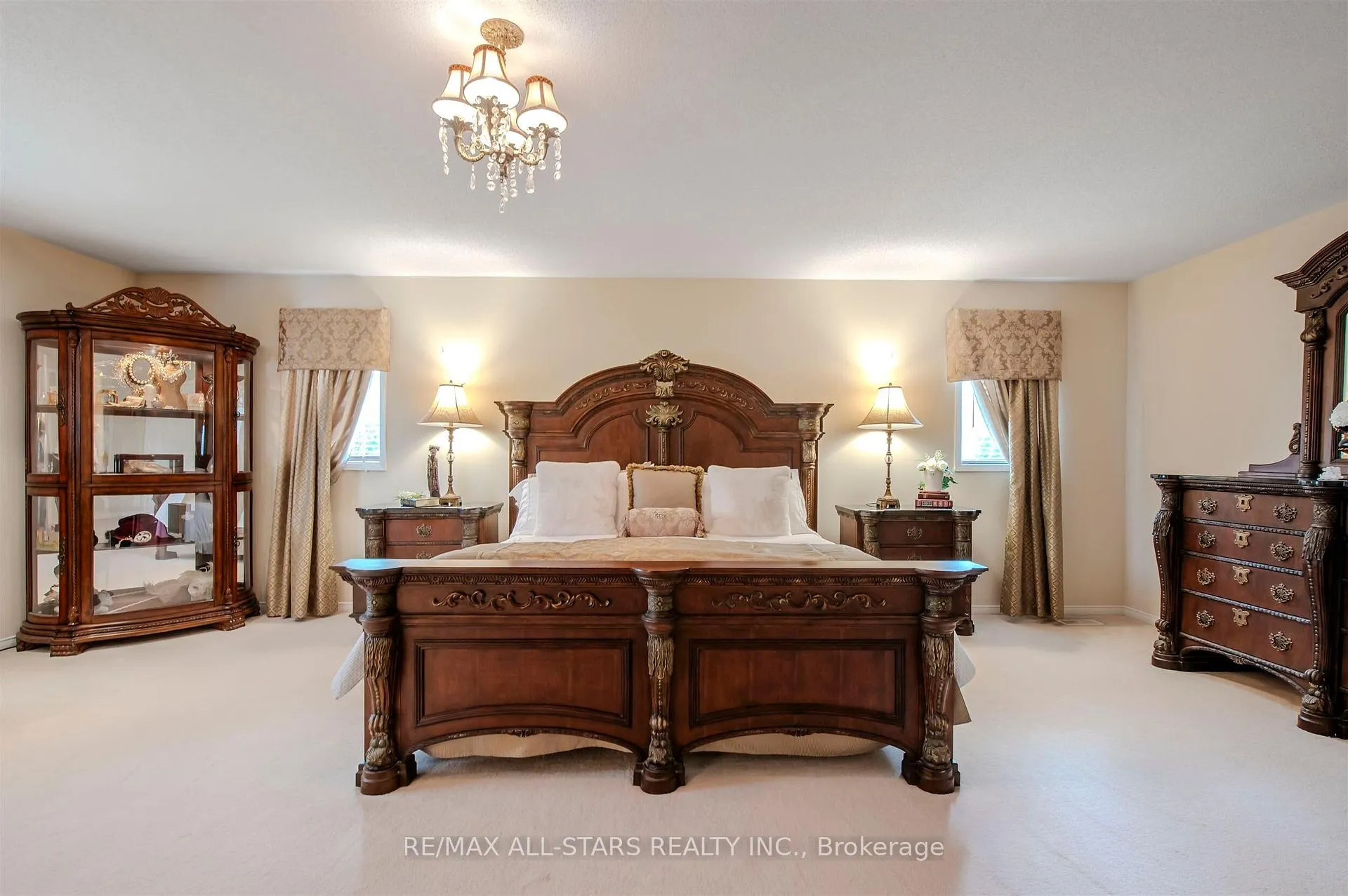 Photo 31 of 125 Second Avenue, Uxbridge — HOMEH