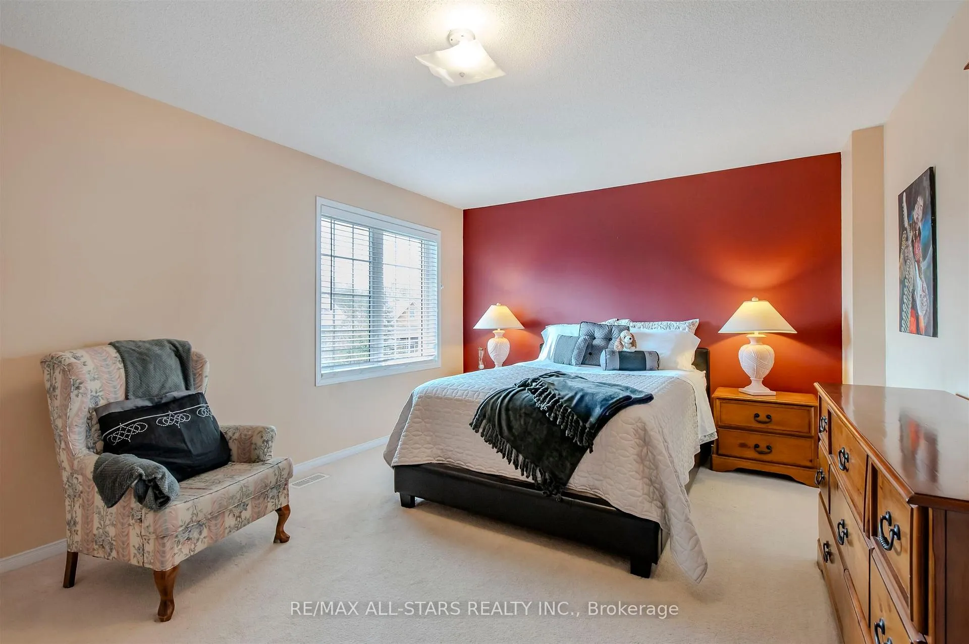 Photo 34 of 125 Second Avenue, Uxbridge — HOMEH