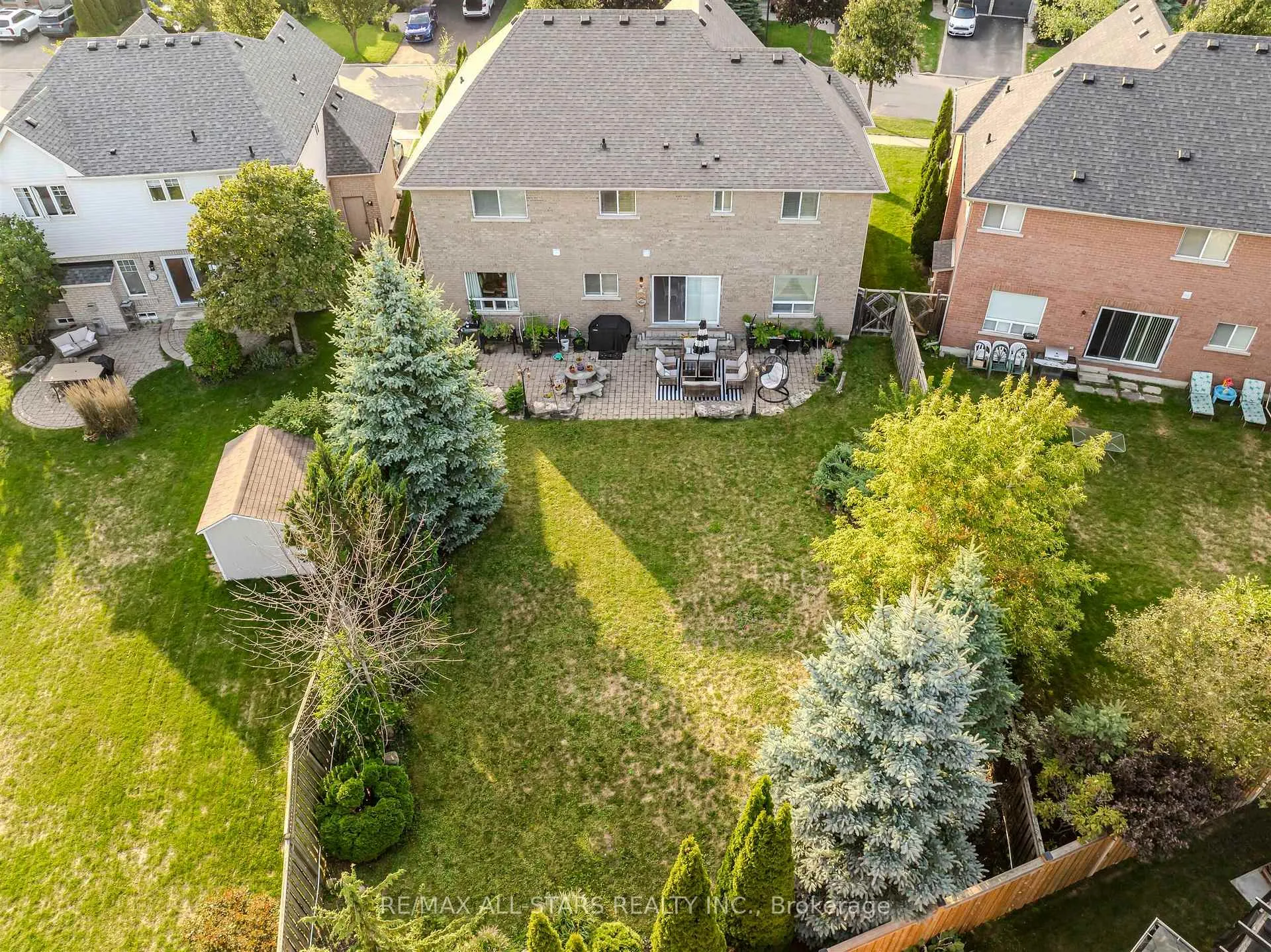 Photo 45 of 125 Second Avenue, Uxbridge — HOMEH