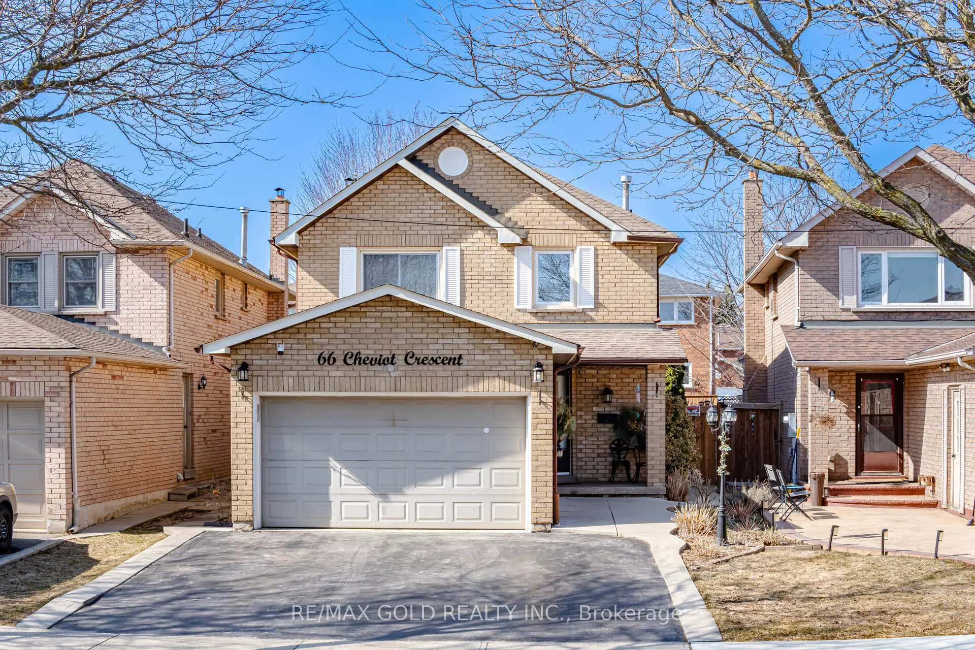Photo 1 of 66 Cheviot Crescent, Brampton, Heart Lake East — HOMEH