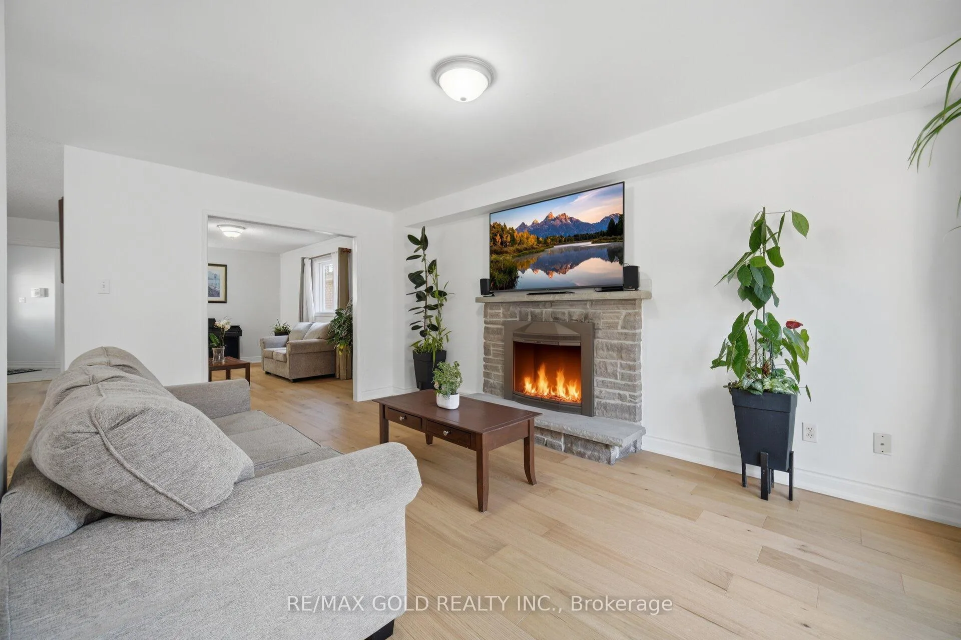 Photo 17 of 66 Cheviot Crescent, Brampton, Heart Lake East — HOMEH