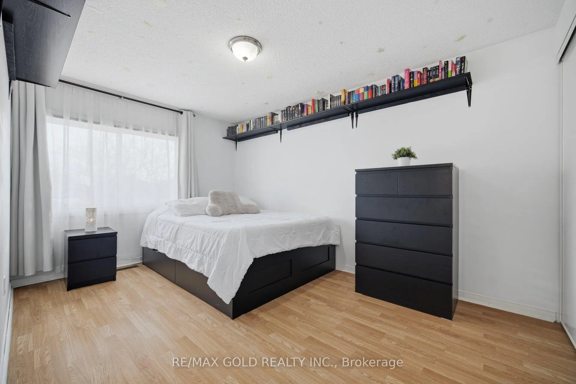 Photo 36 of 66 Cheviot Crescent, Brampton, Heart Lake East — HOMEH