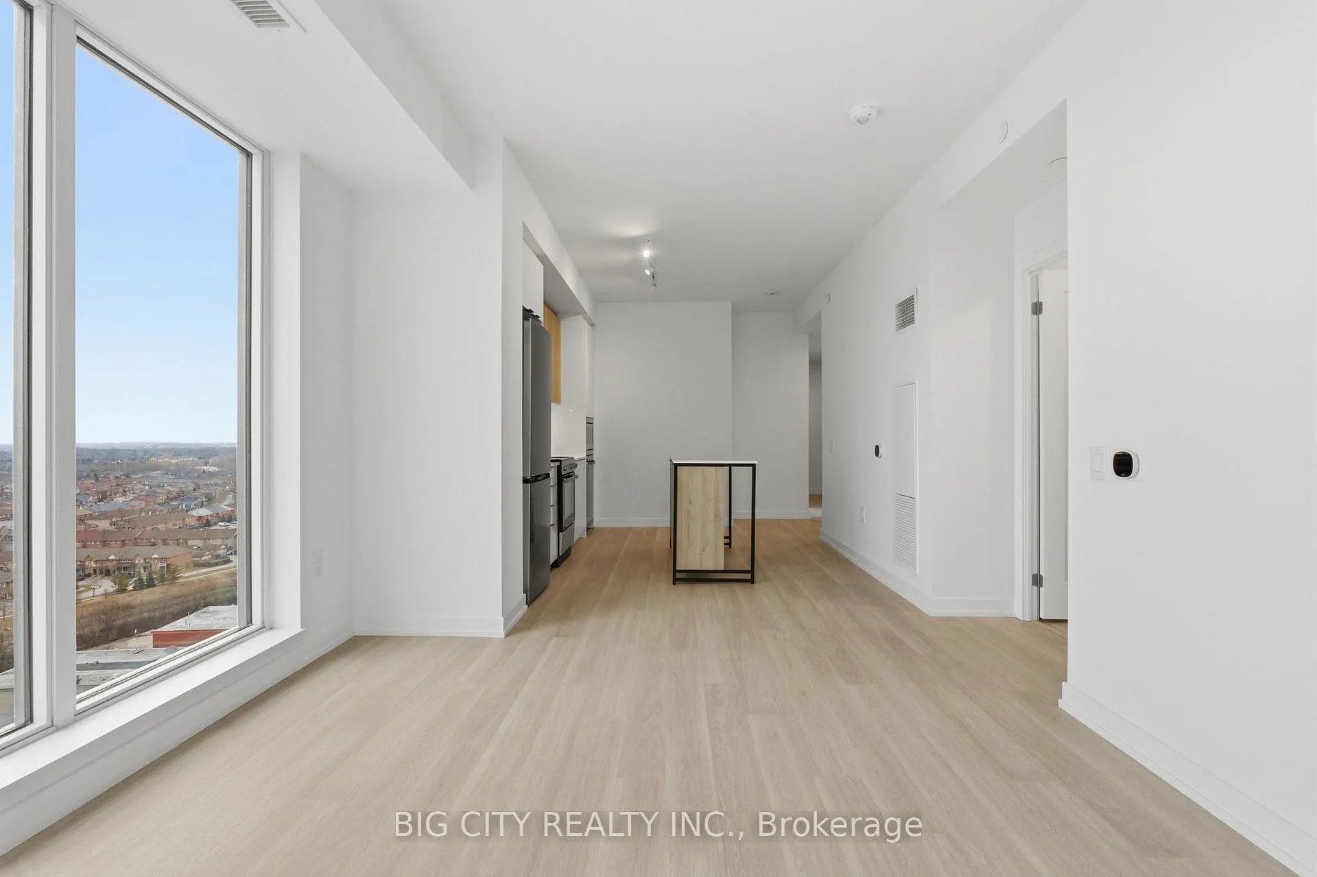 Photo 12 of Unit 2003, 9751 Markham Road, Markham, Greensborough — HOMEH