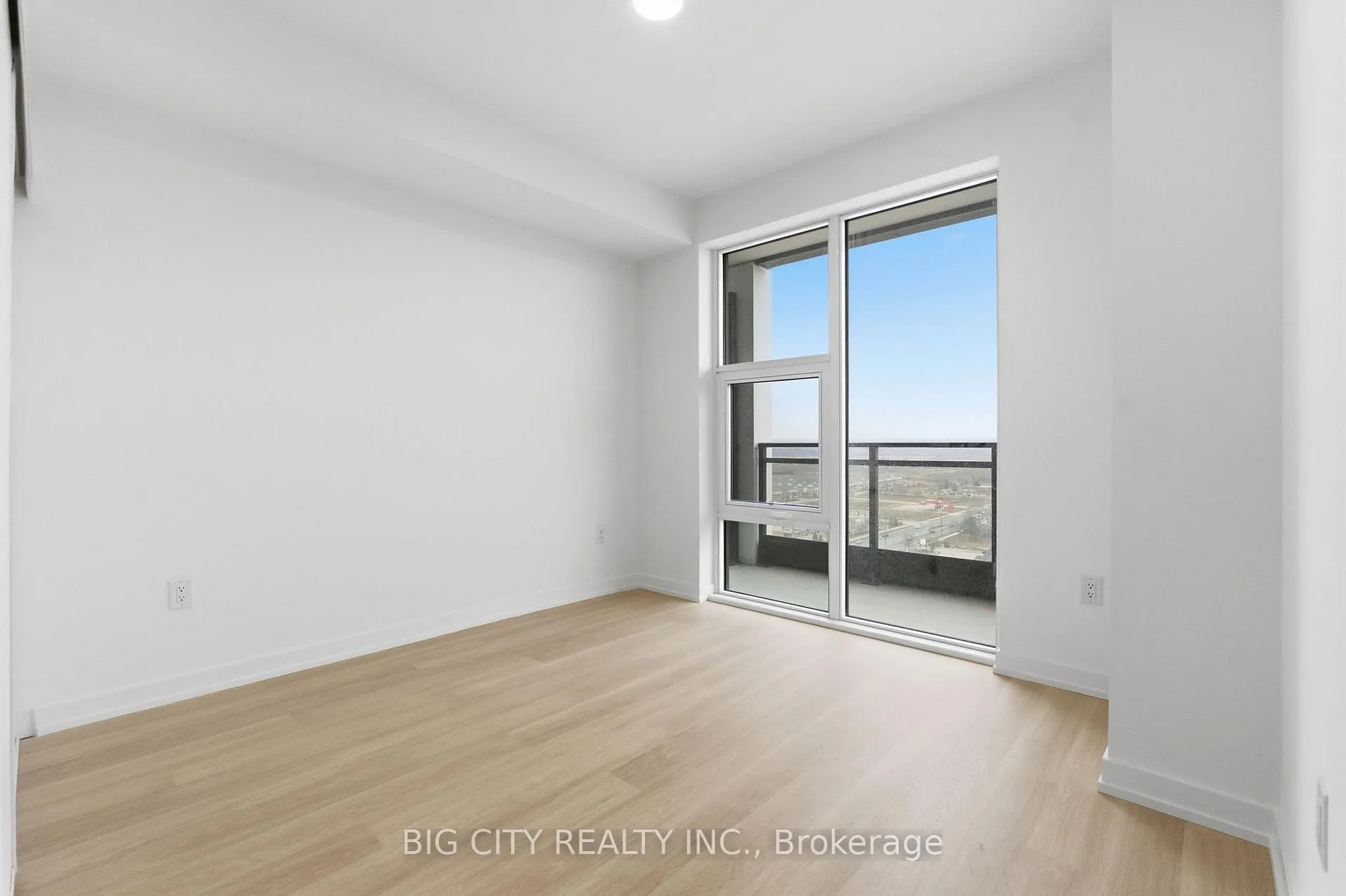 Photo 16 of Unit 2003, 9751 Markham Road, Markham, Greensborough — HOMEH