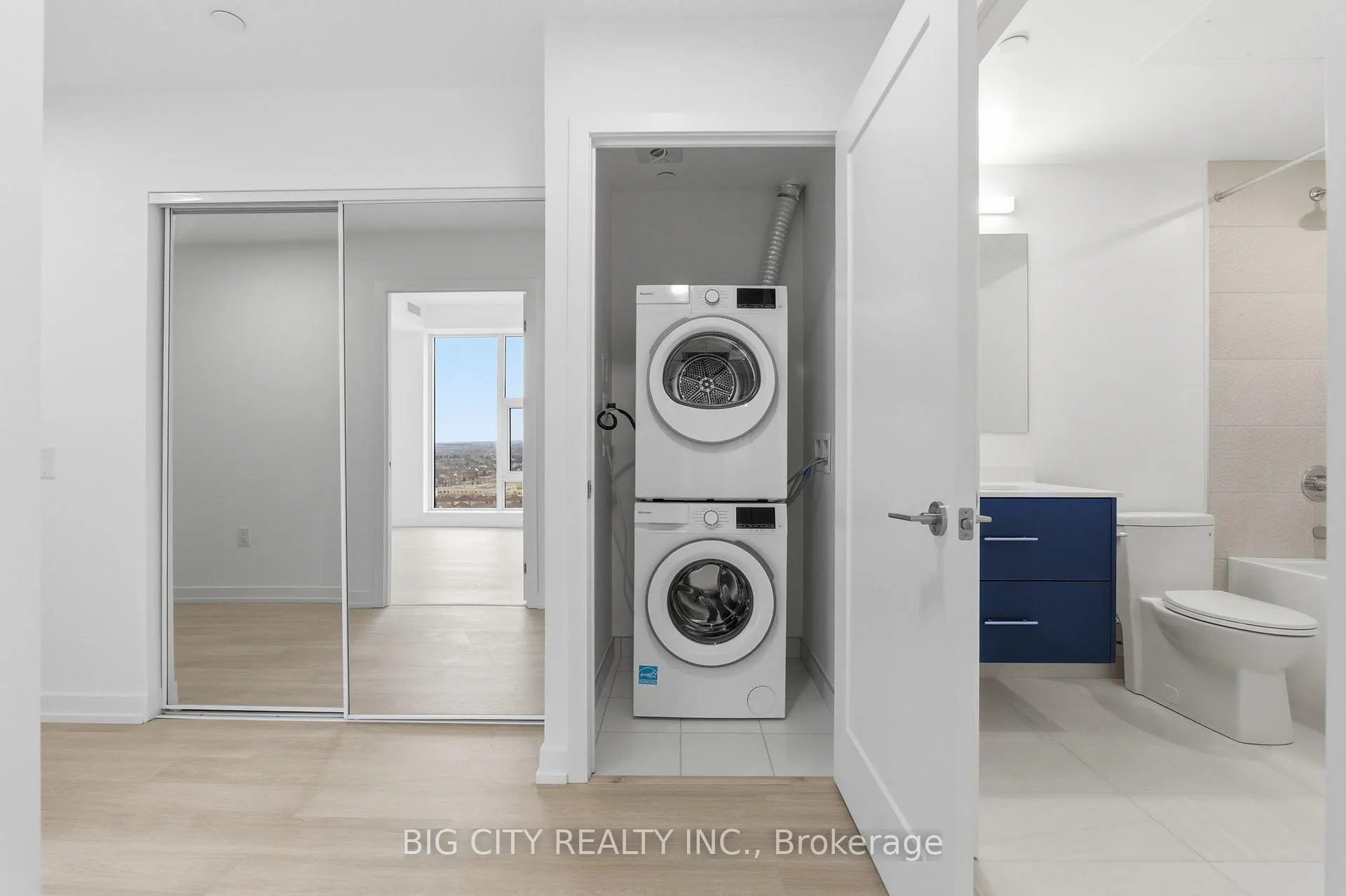 Photo 23 of Unit 2003, 9751 Markham Road, Markham, Greensborough — HOMEH