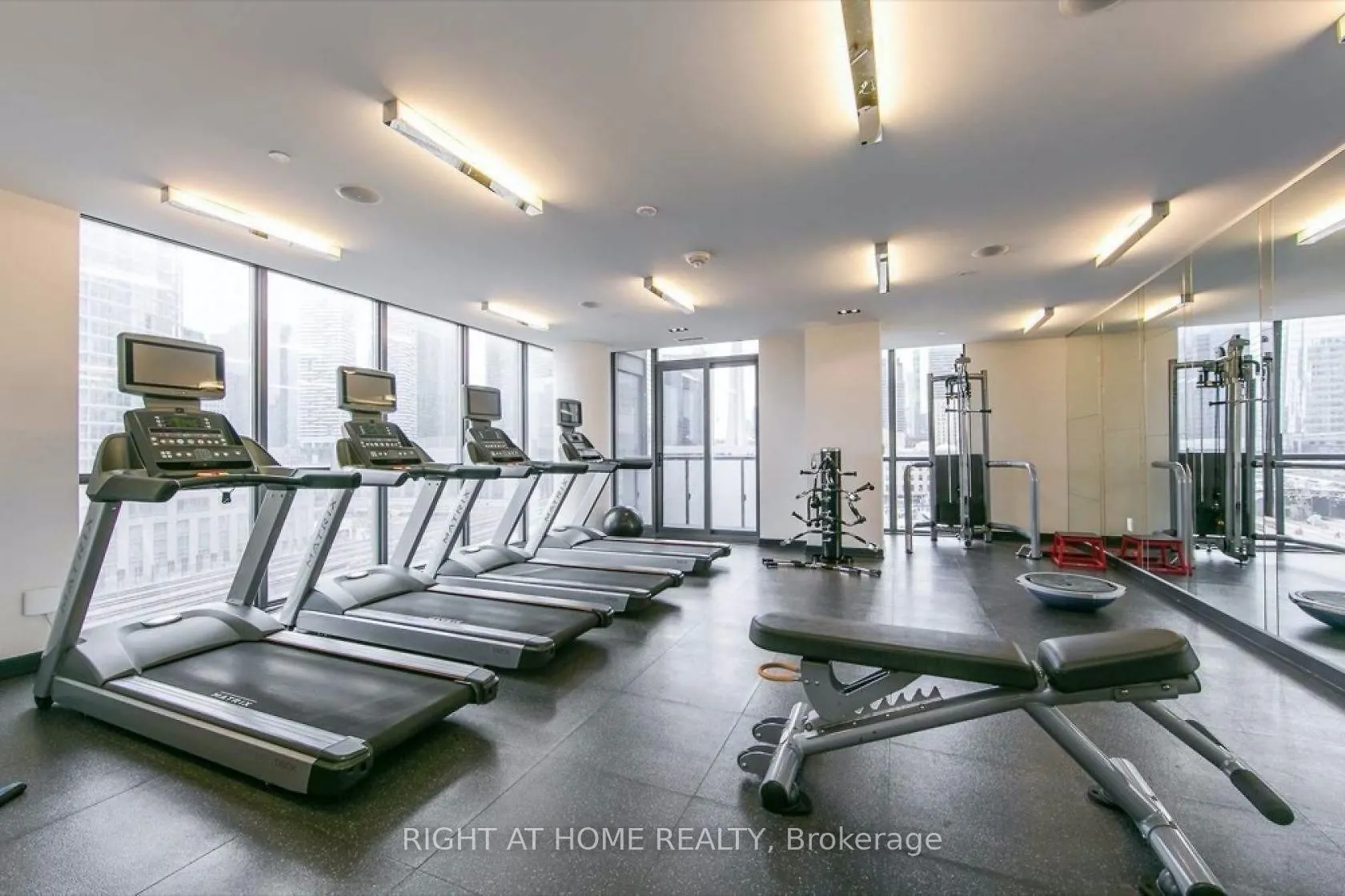 Photo 19 of Unit 301, 1 The Esplanade, Toronto, Waterfront Communities — HOMEH