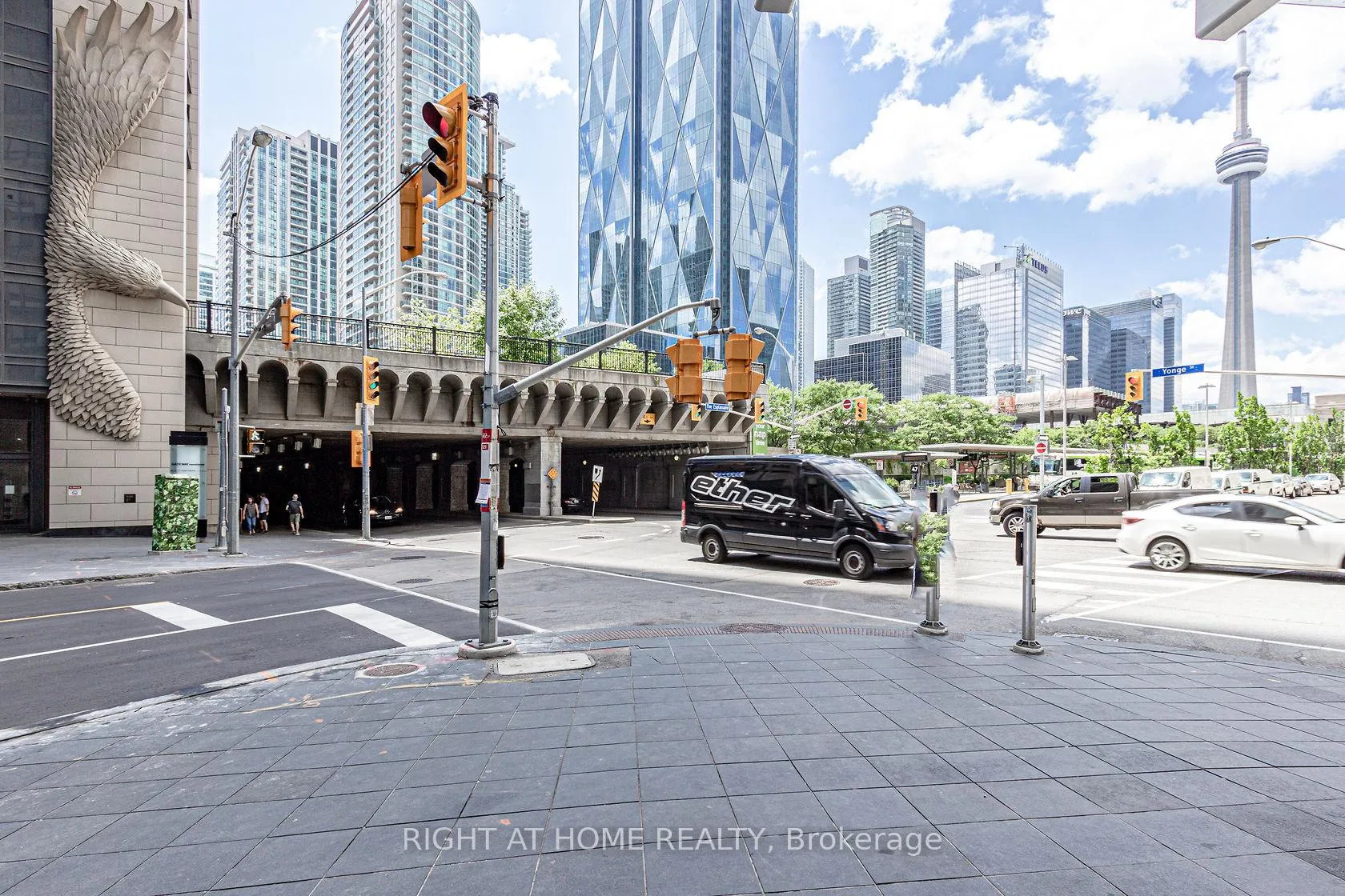 Photo 23 of Unit 301, 1 The Esplanade, Toronto, Waterfront Communities — HOMEH