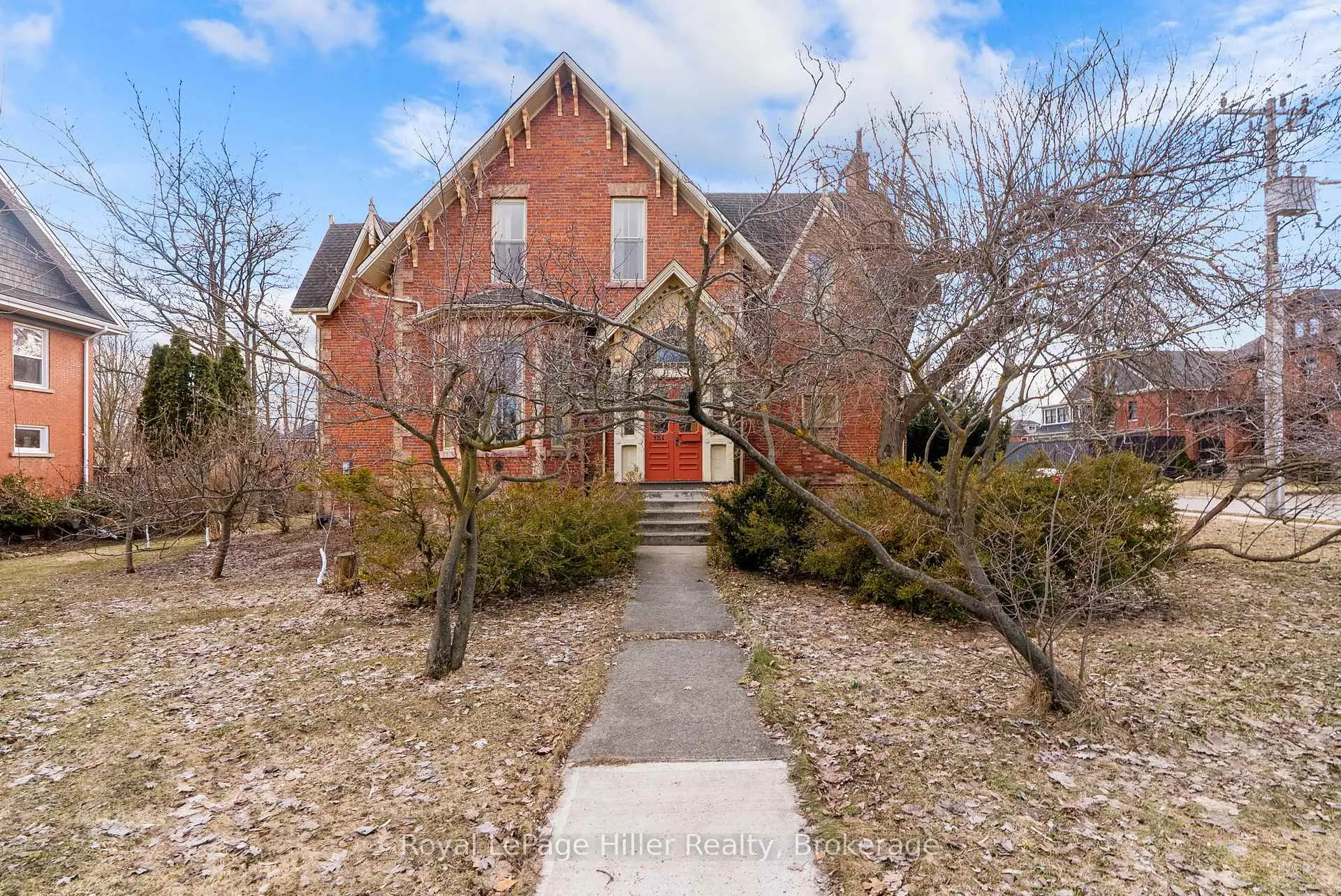 Front of 131 Huron Street