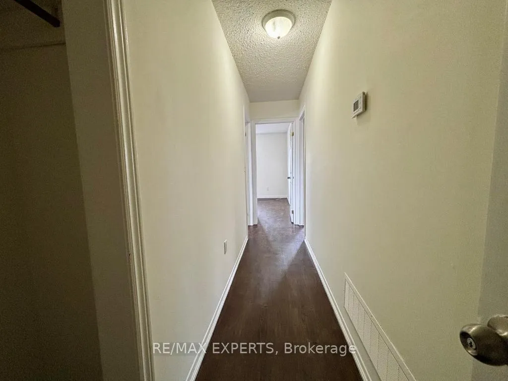 Photo 5 of Unit 2, 5 Ferndale Drive N, Barrie, 400 North — HOMEH