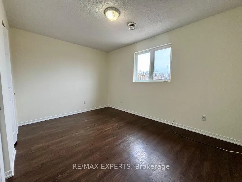 Photo 12 of Unit 2, 5 Ferndale Drive N, Barrie, 400 North — HOMEH