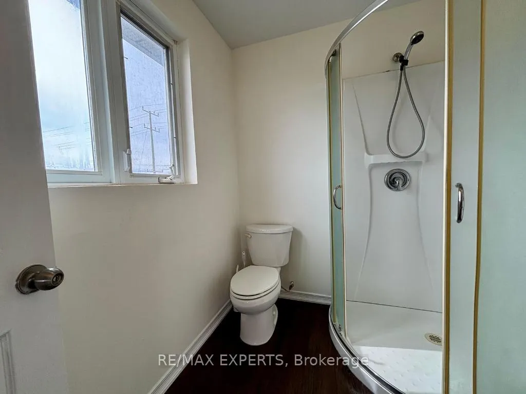Photo 15 of Unit 2, 5 Ferndale Drive N, Barrie, 400 North — HOMEH