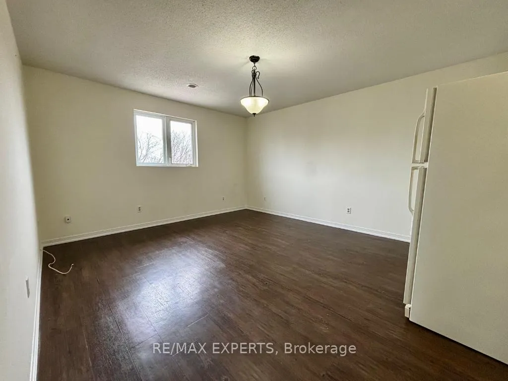 Photo 17 of Unit 2, 5 Ferndale Drive N, Barrie, 400 North — HOMEH