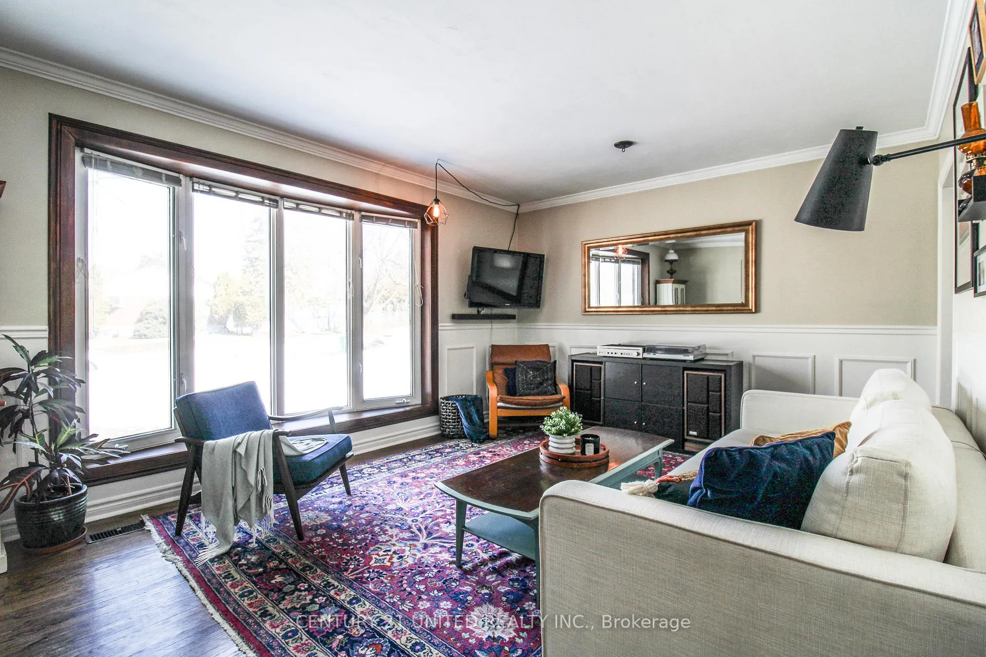 Photo 10 of 953 Oriole Drive, Peterborough, Northcrest Ward 5 — HOMEH
